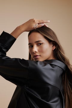 Metal x Wire 'Legacy Diamond Ring' in 18kt White Gold with 1.96 ct Diamond