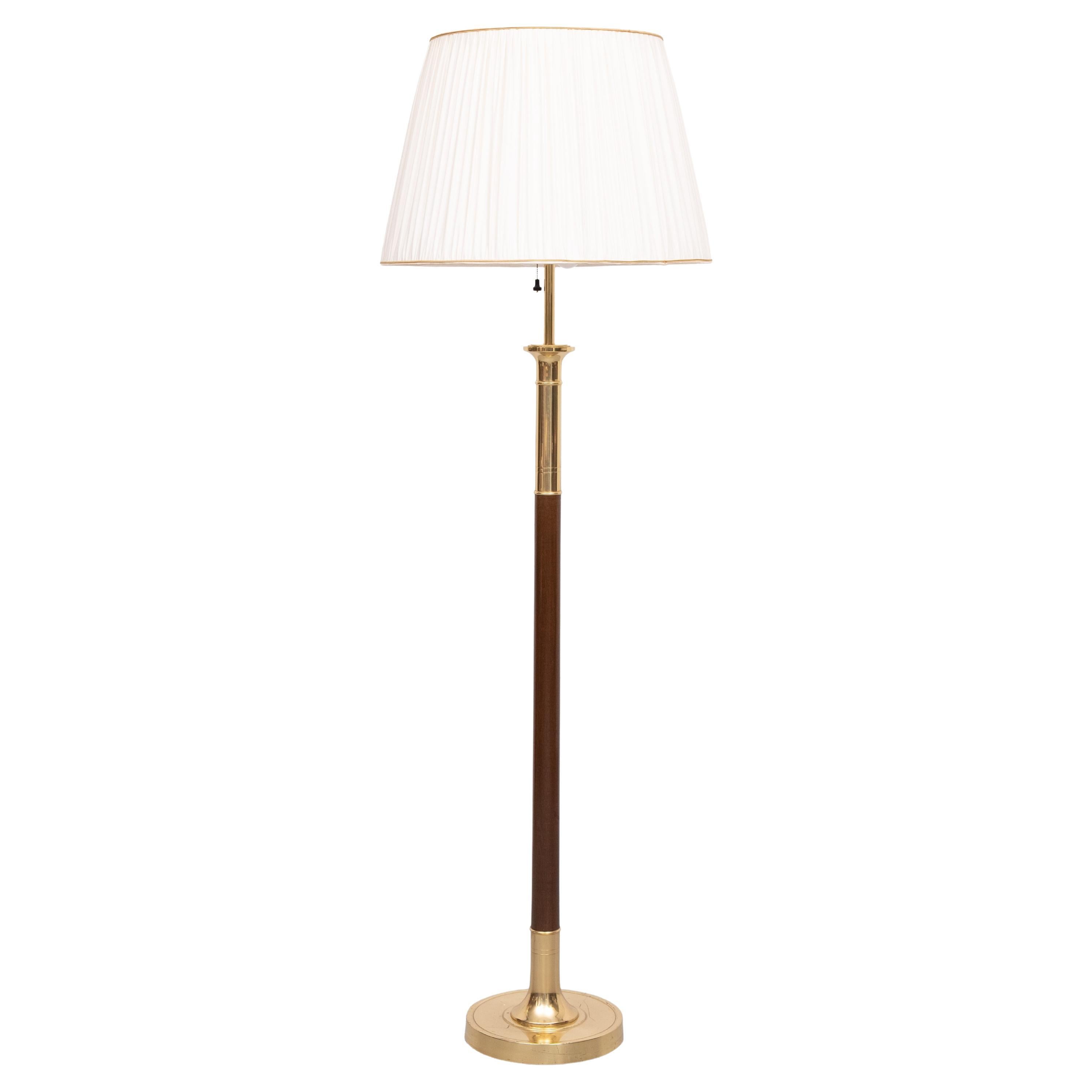 Metalarte  Splendida lampada da terra in ottone e Mohagany  Spagna anni 
60