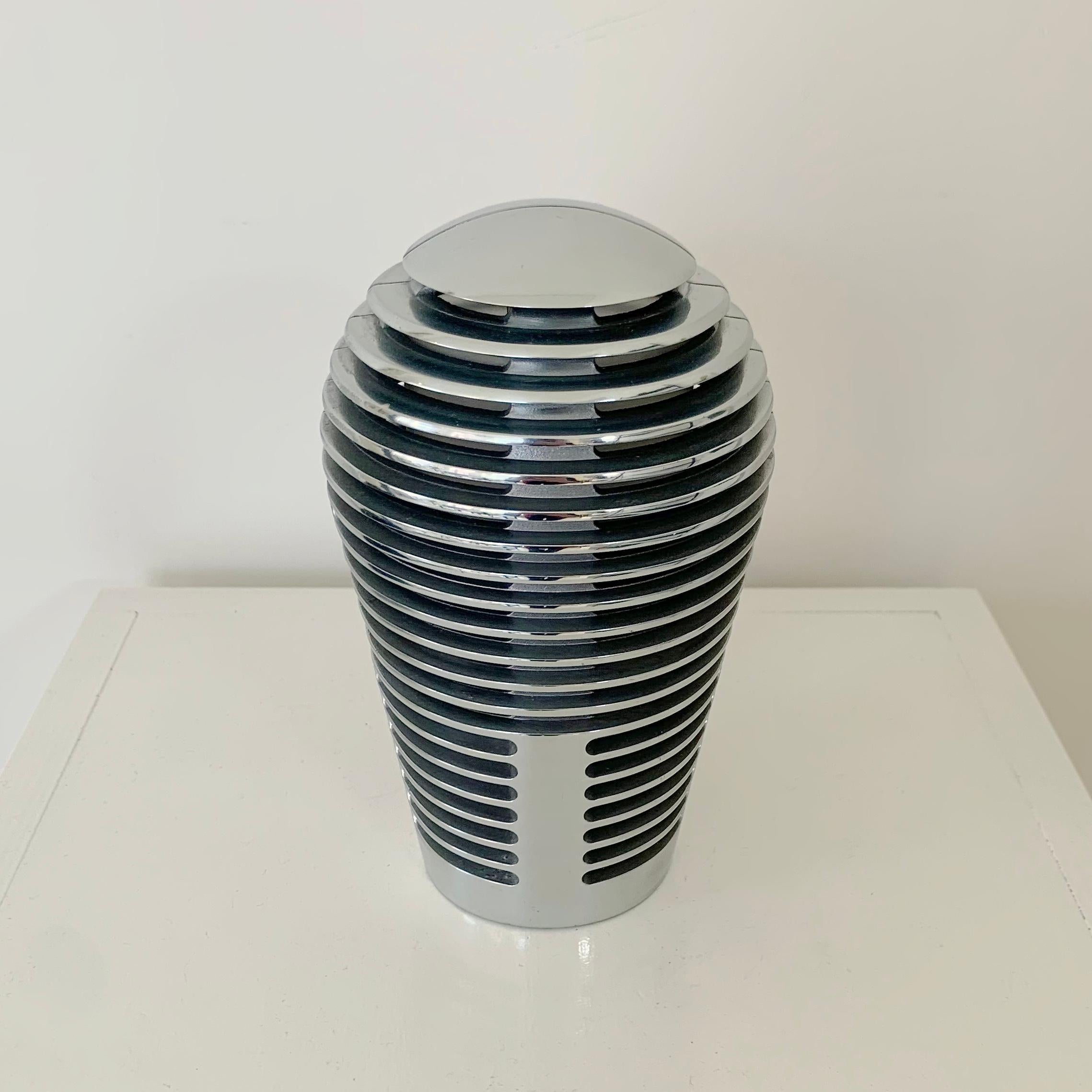 Fin du 20e siècle Lampe à poser Metalarte Zen de Sergi & Oscar Devesa, 1984, Spain. en vente