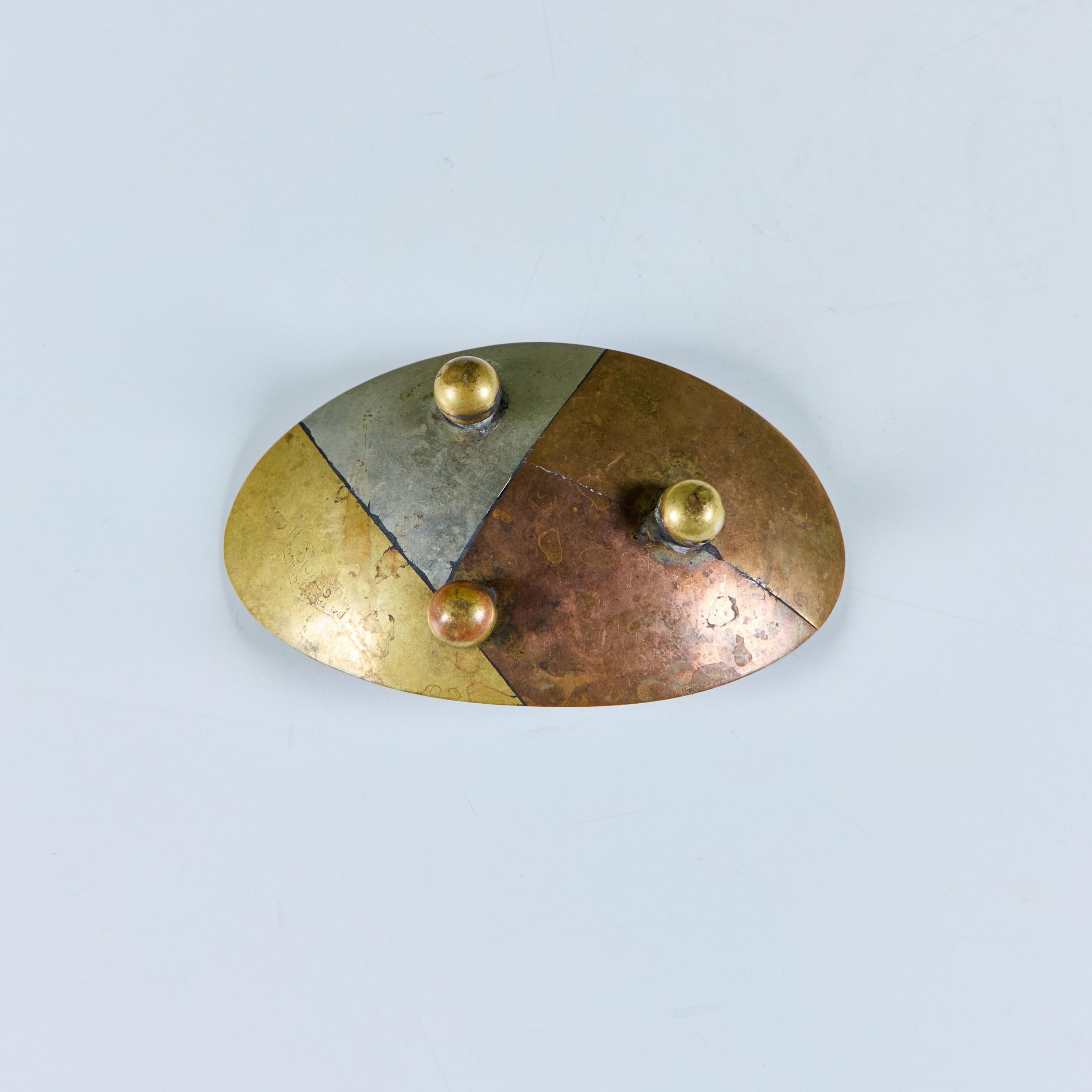 Piatto messicano in ottone e rame Metales Casado in vendita 8