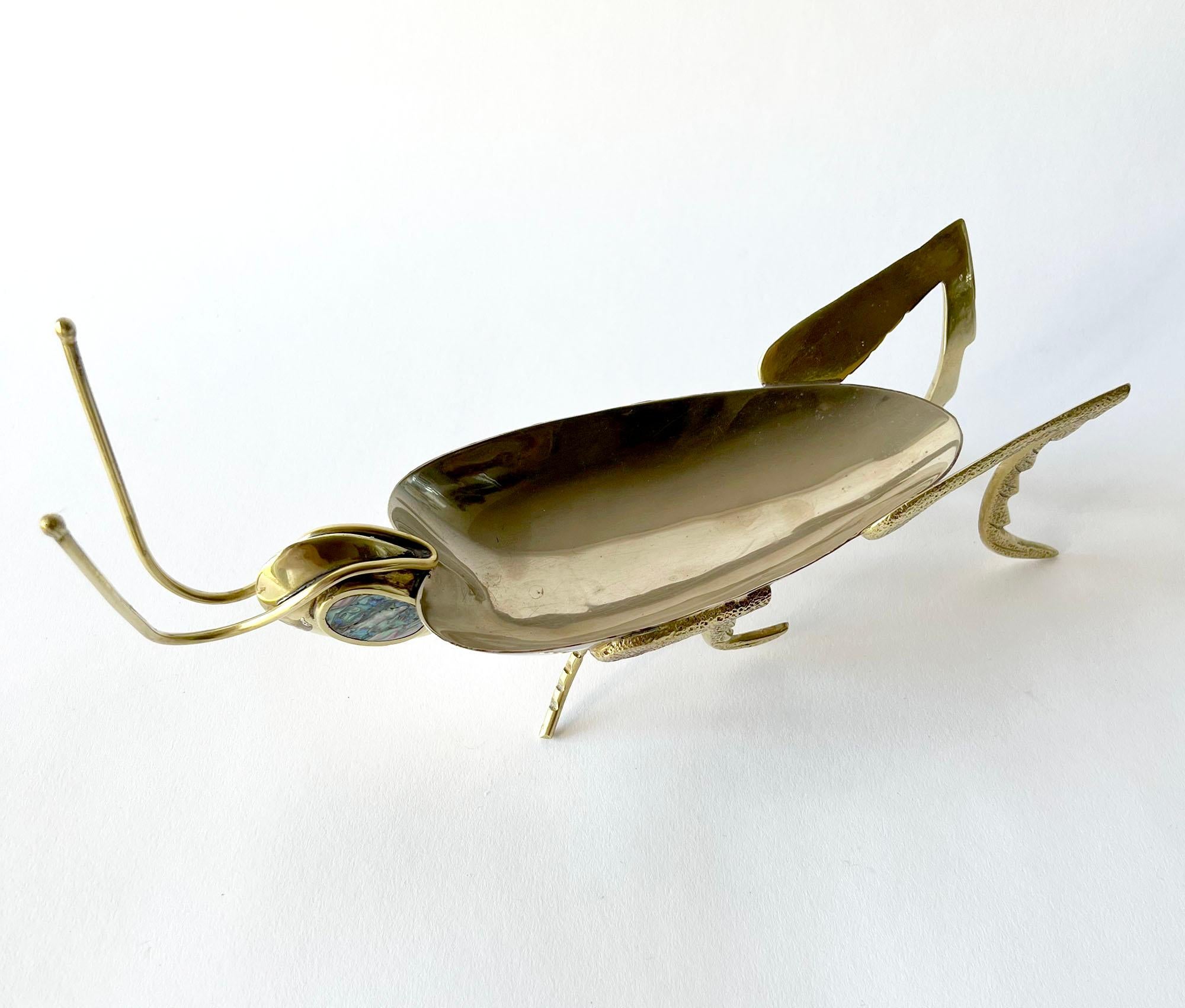 Metales Casados Mexican Modernist Nickel Silver Brass Shell Cricket Bowl In Good Condition In Palm Springs, CA