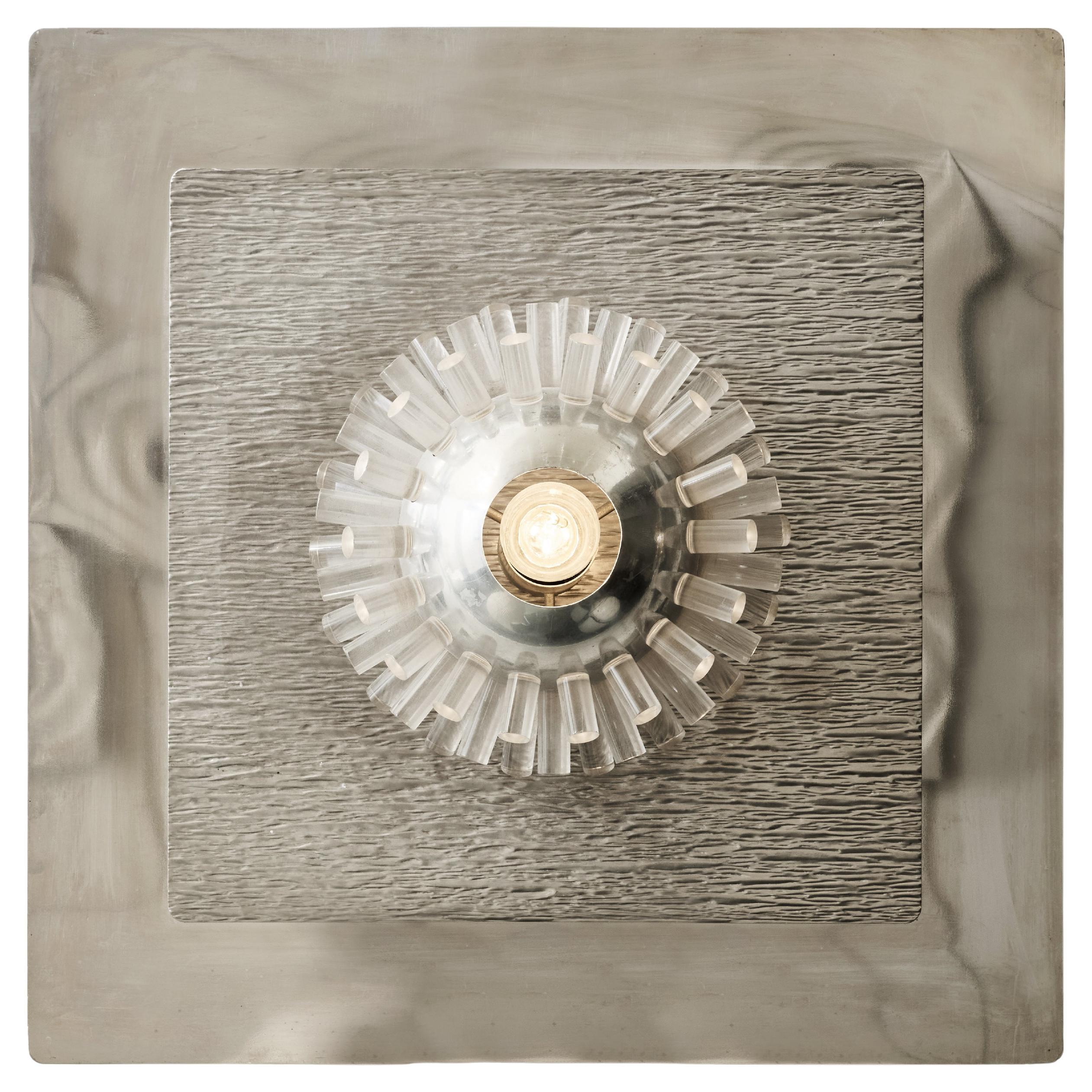 Metall and PLexiglass Wall Sconces by Gaetano Missaglia For Sale