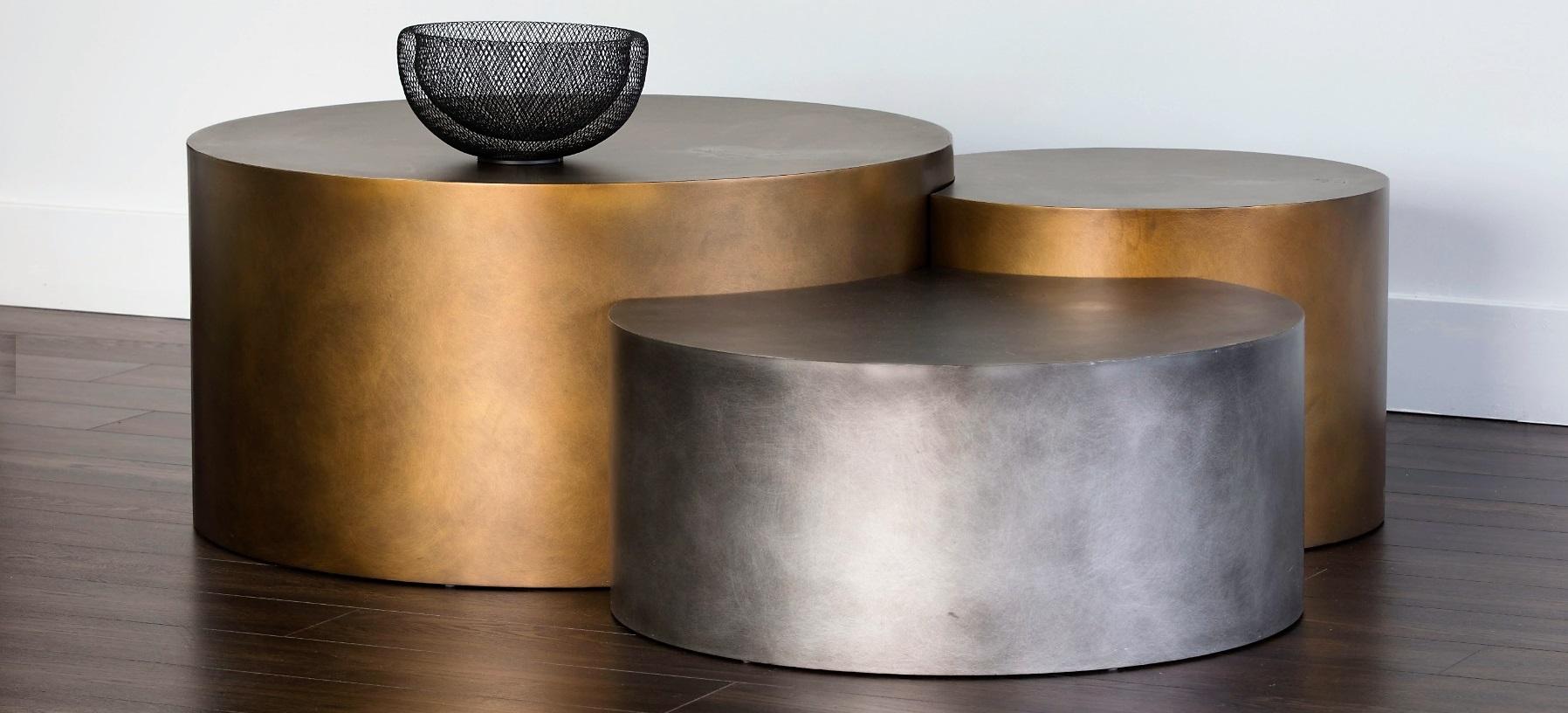 Modern Metallic Composition of Three Low Tables in Different Heights and Finishes