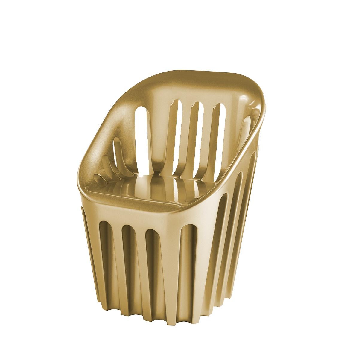 Chaise coliseum brillante en cuivre métallique d'Alvaro Uribe en vente 5