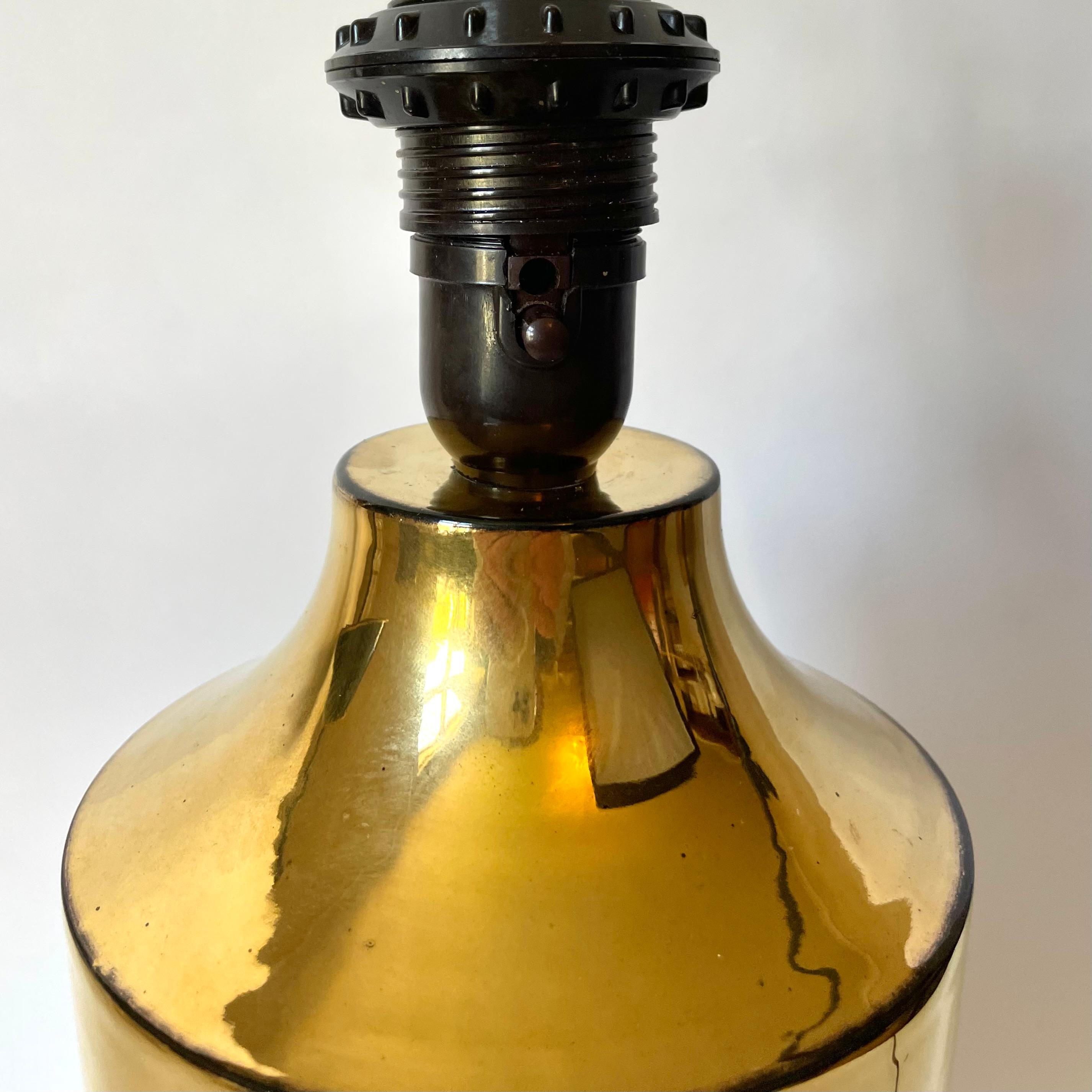 Smaltato Lampada da tavolo in ceramica smaltata metallizzata di Bitossi per Bergboms degli anni '60 in vendita