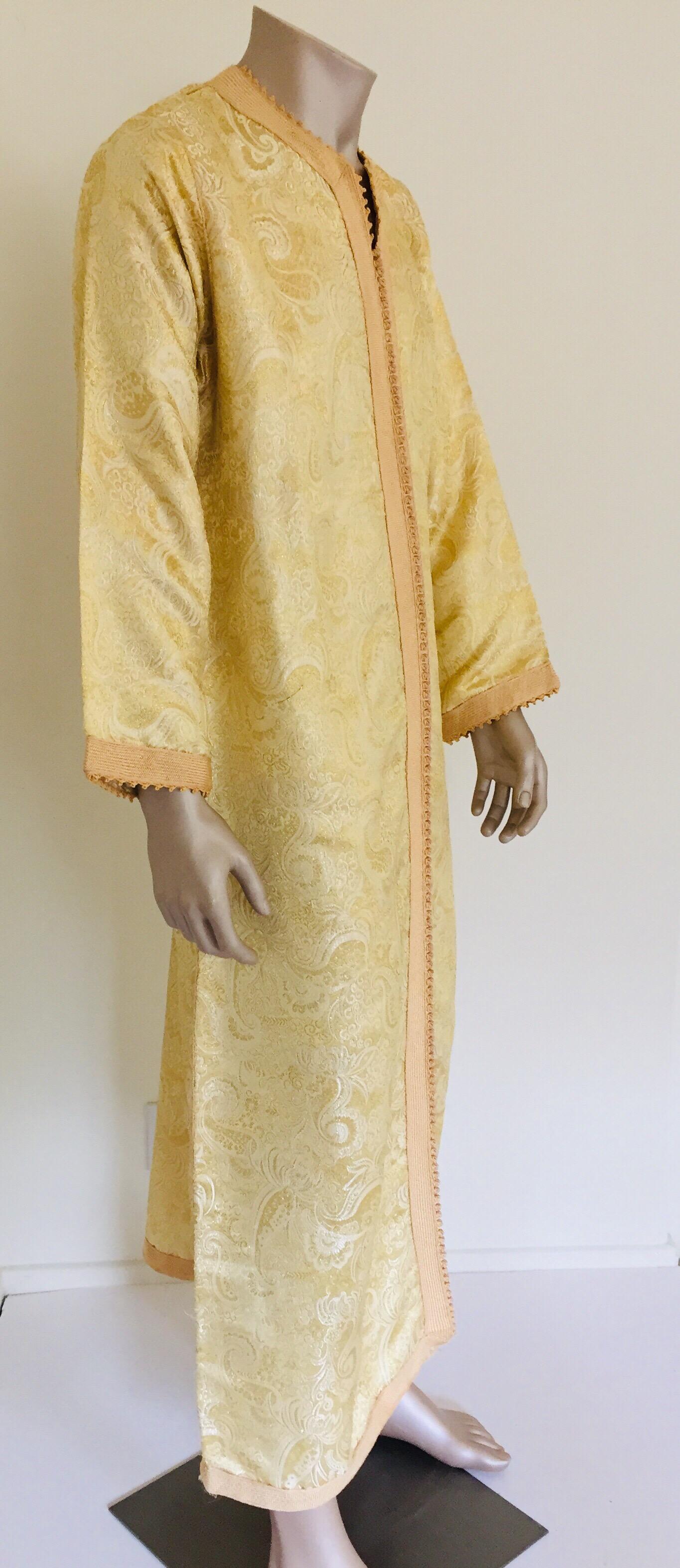 Moroccan Kaftan Gold and Silver Brocade 1970s Maxi Dress Caftan For Sale 4