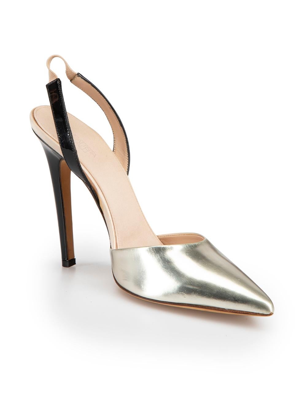 CONDITION is Very good. Minimal wear to the shoes is evident. Minimal wear to the right-shoe with scuffs and scratches, as well as a small indent to the right-shoe heel-stem on this used Giambattista Valli designer resale item.



Details


Metallic