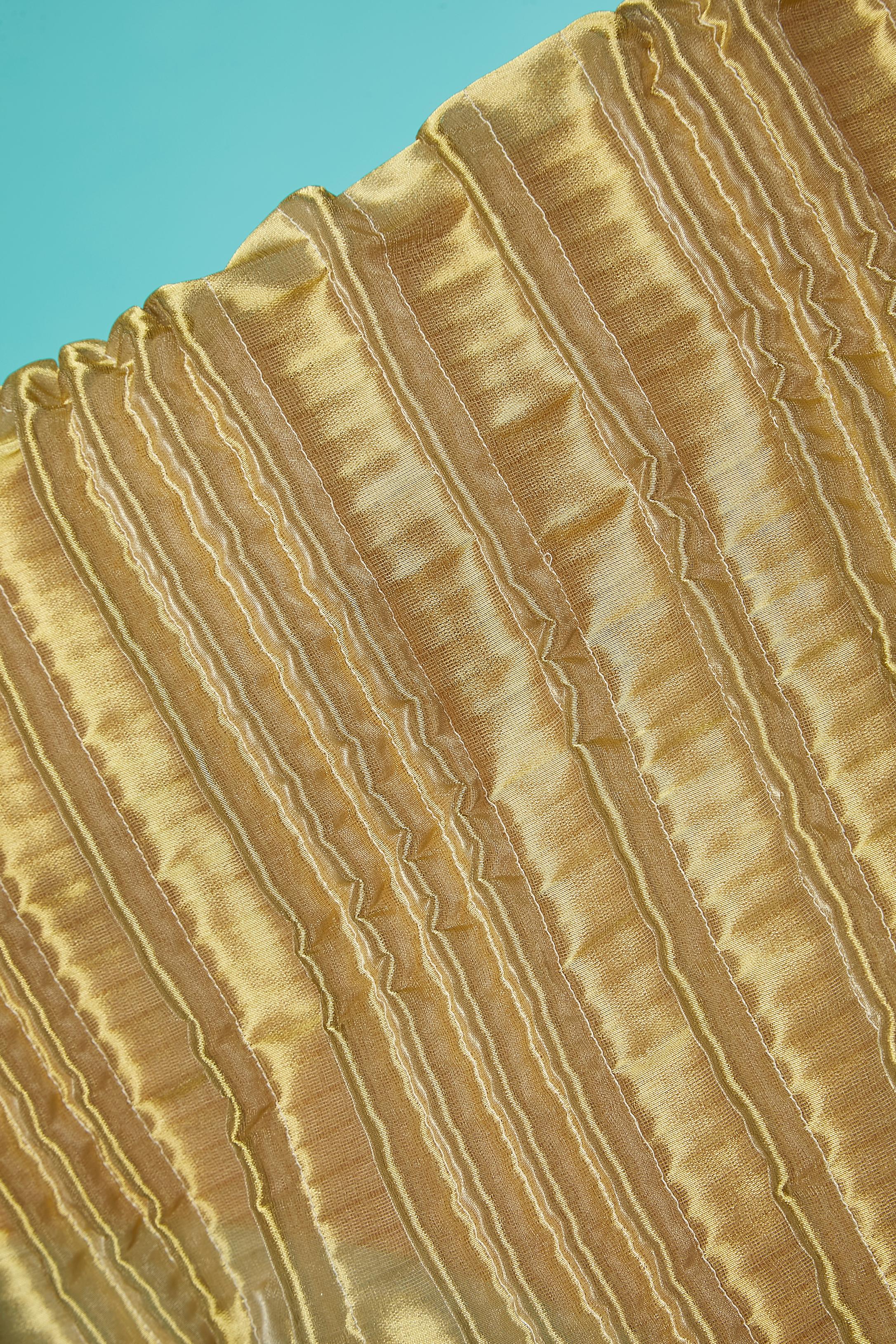 Metallic-Gold plissierte Jacke mit Reißverschluss in der Mitte der Vorderseite Paco Rabanne  im Zustand „Hervorragend“ im Angebot in Saint-Ouen-Sur-Seine, FR
