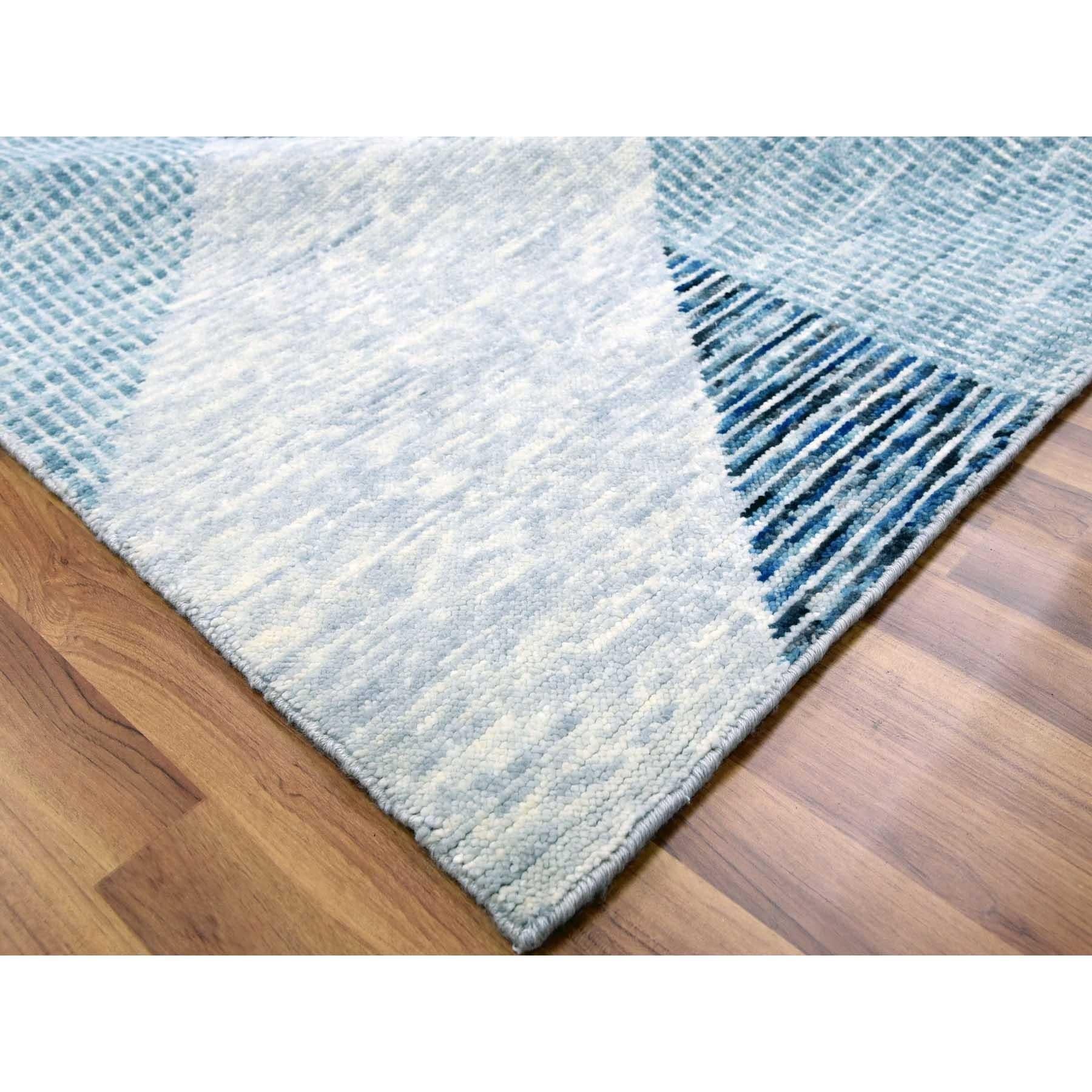 Metallisch Grau Geometrisch Art Deco Collection Weiche Wolle Handgeknüpft Orientteppich im Angebot 1