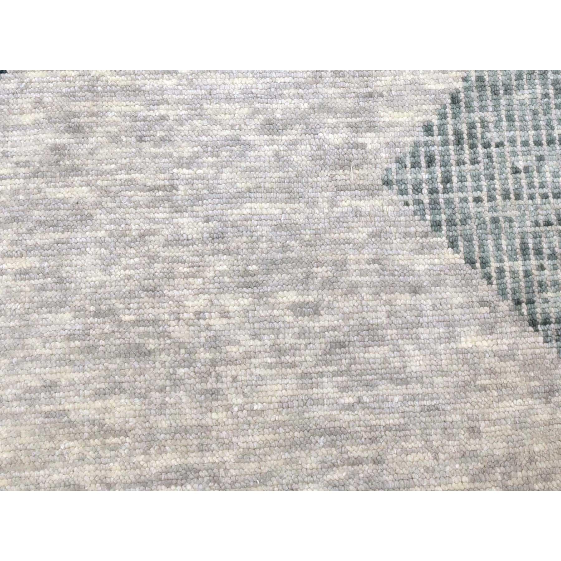 Metallisch Grau Geometrisch Art Deco Collection Weiche Wolle Handgeknüpft Orientteppich im Angebot 3