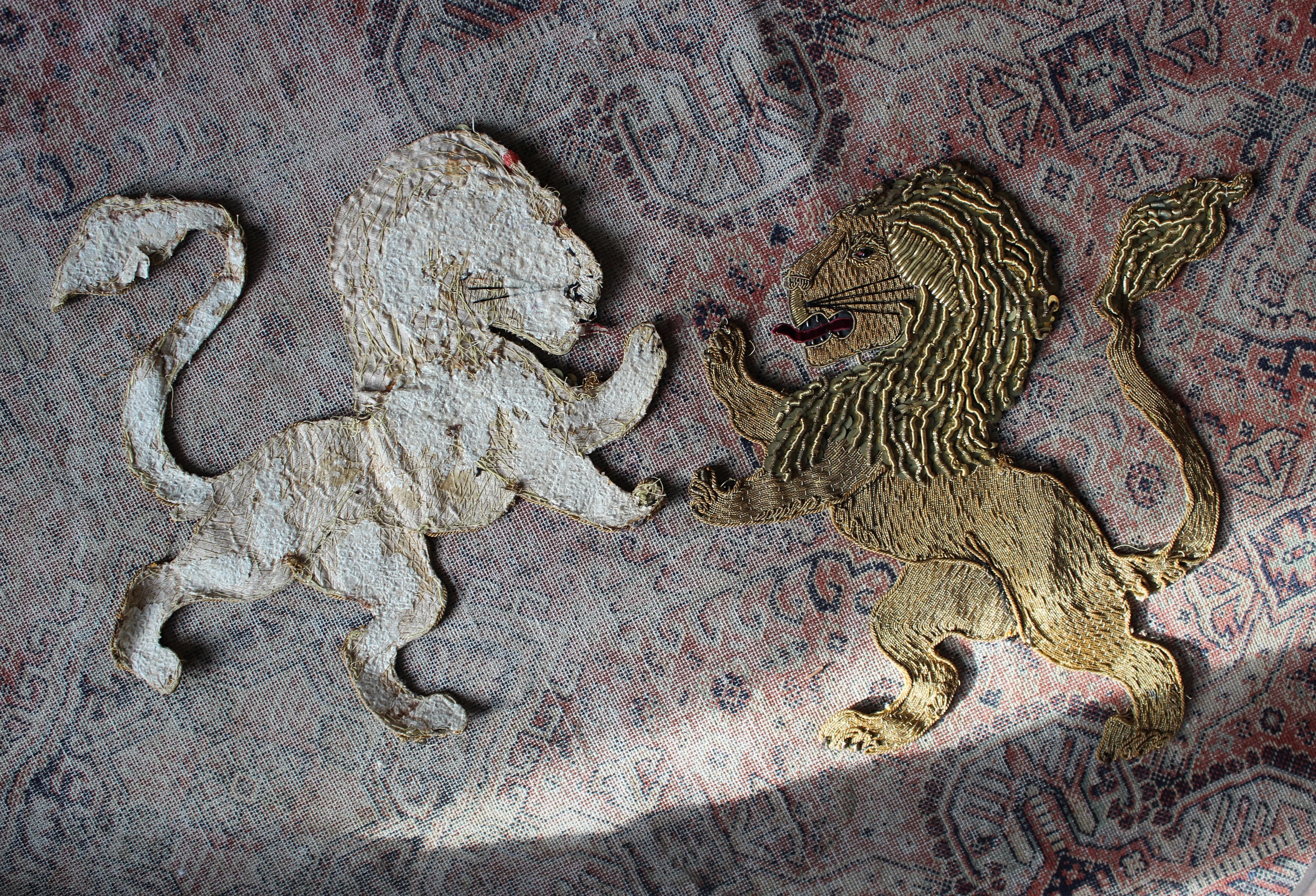 Metallic Metal Threaded Rampant Lion Appliqués Armorial Heraldry Military  For Sale 1