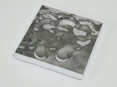 Metallic Post-Modern Bathroom Scale by Gravita