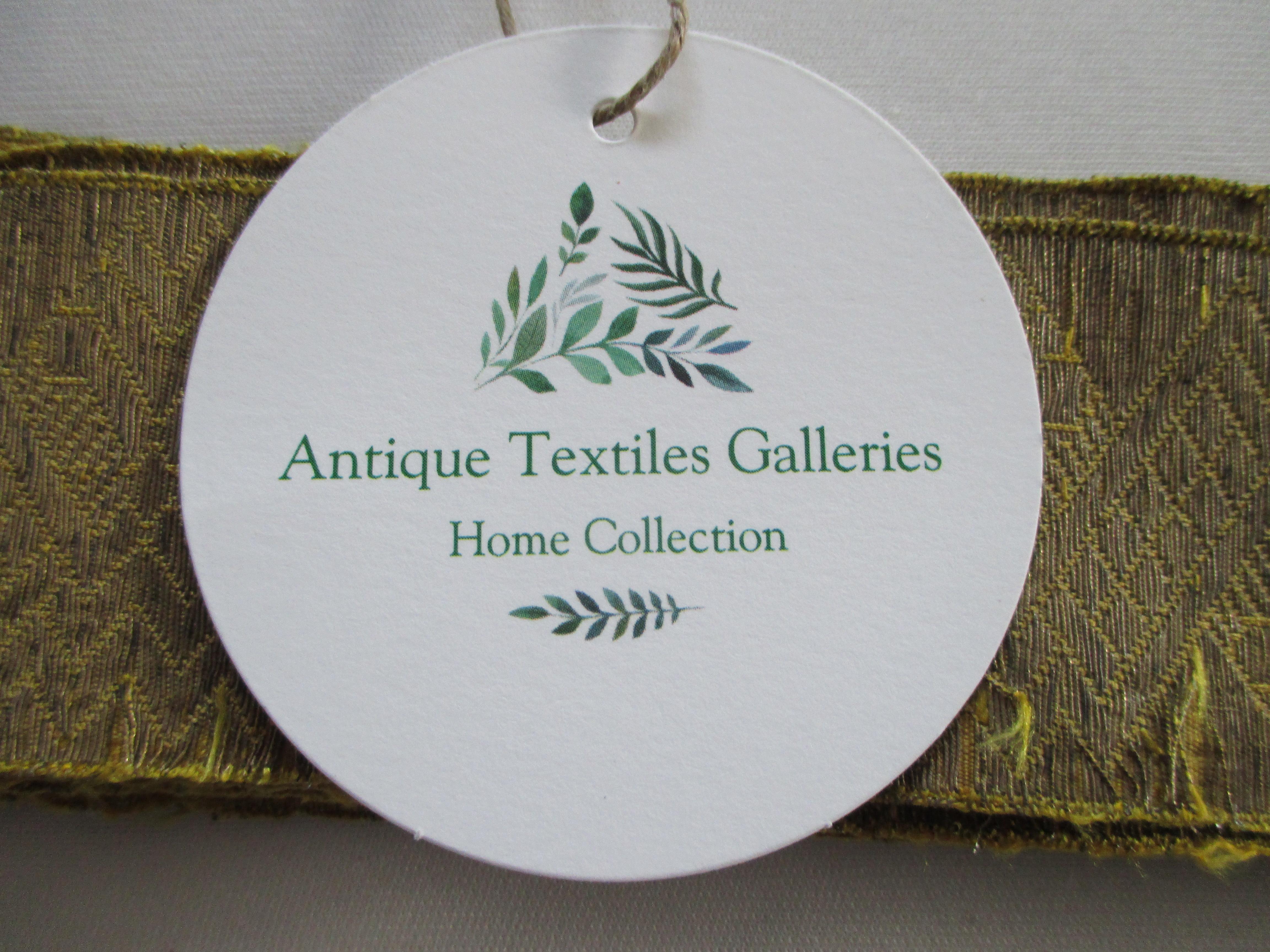 Hand-Crafted Metallic Threads Antique Textile Decorative Trim
