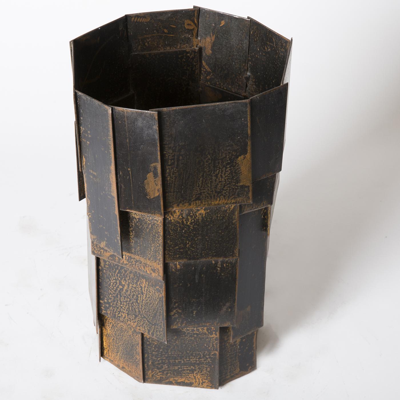 Modern Metallo Iron Vase