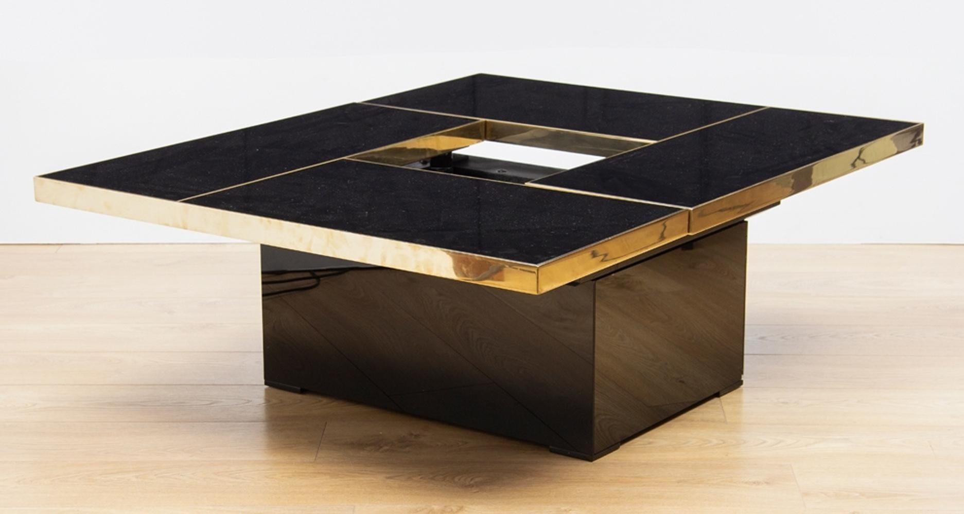 Metamorphic Coffee Table by Willy Rizzo, circa 1965 1
