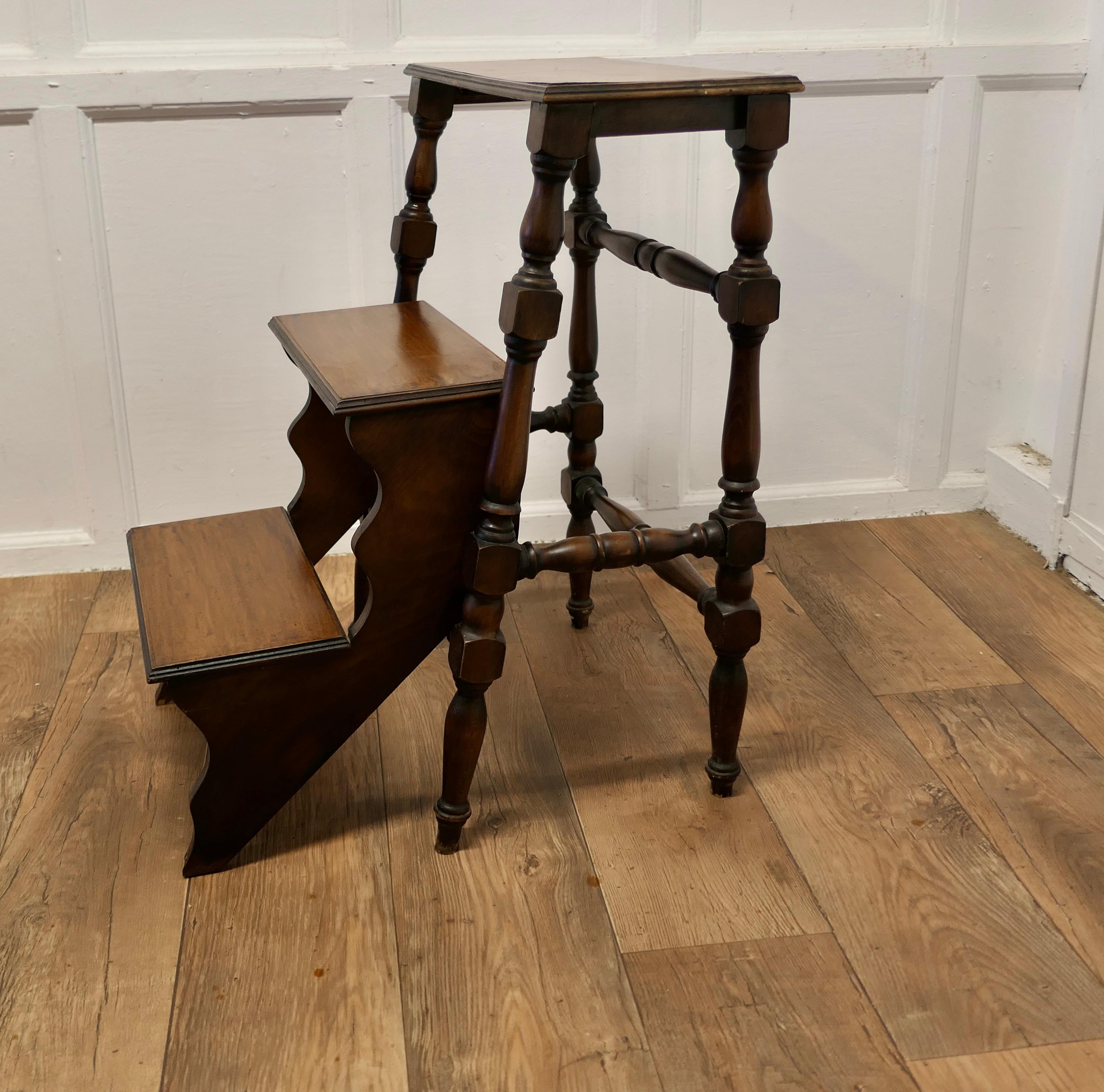 Metamorphic Library Step and High Stool  A very useful piece  In Good Condition In Chillerton, Isle of Wight