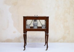 Metamorphic Surprise Bar