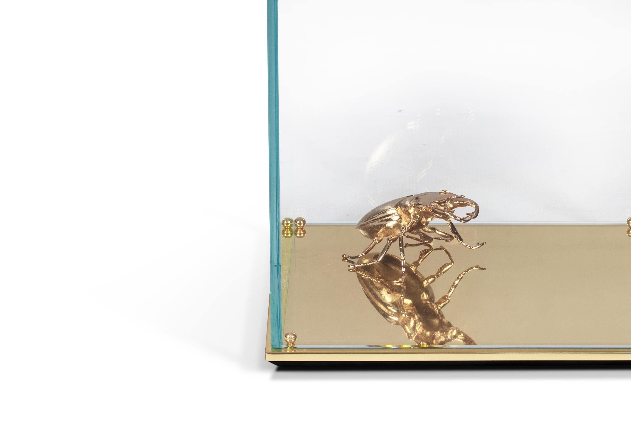 Table d'appoint Metamorphosis, verre marbré et laiton fait main - Boca do Lobo en vente 1