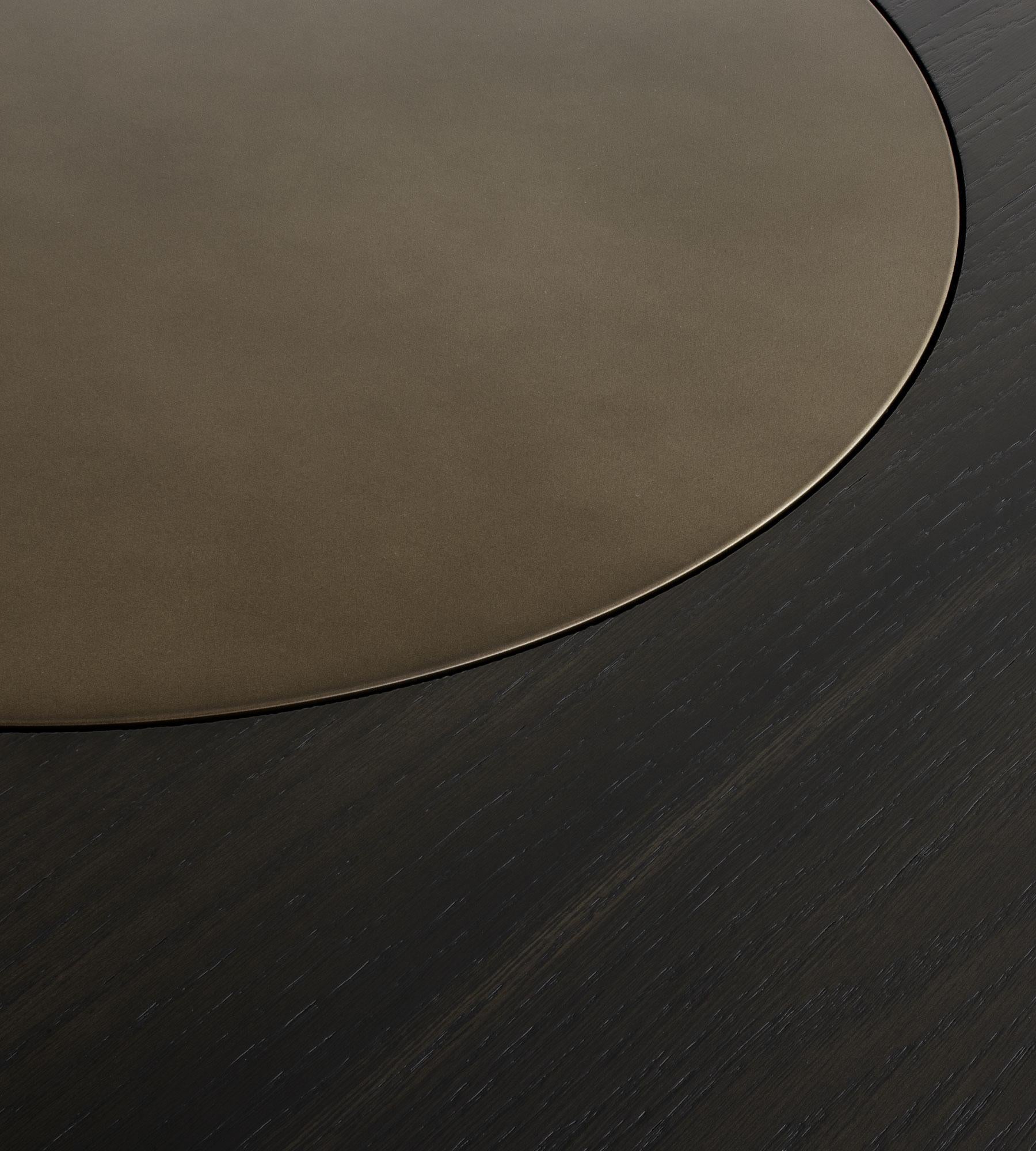 XXIe siècle et contemporain Table de salle à manger Metaverso Laguna en chêne avec Lazy Susan par Morica Design en vente
