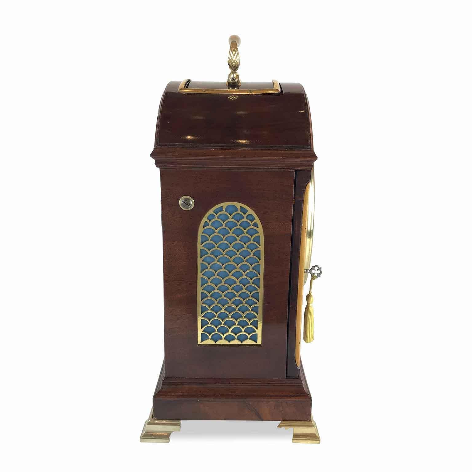 Metcalfe London 19th Century George III Mahogany Bracket Clock 6