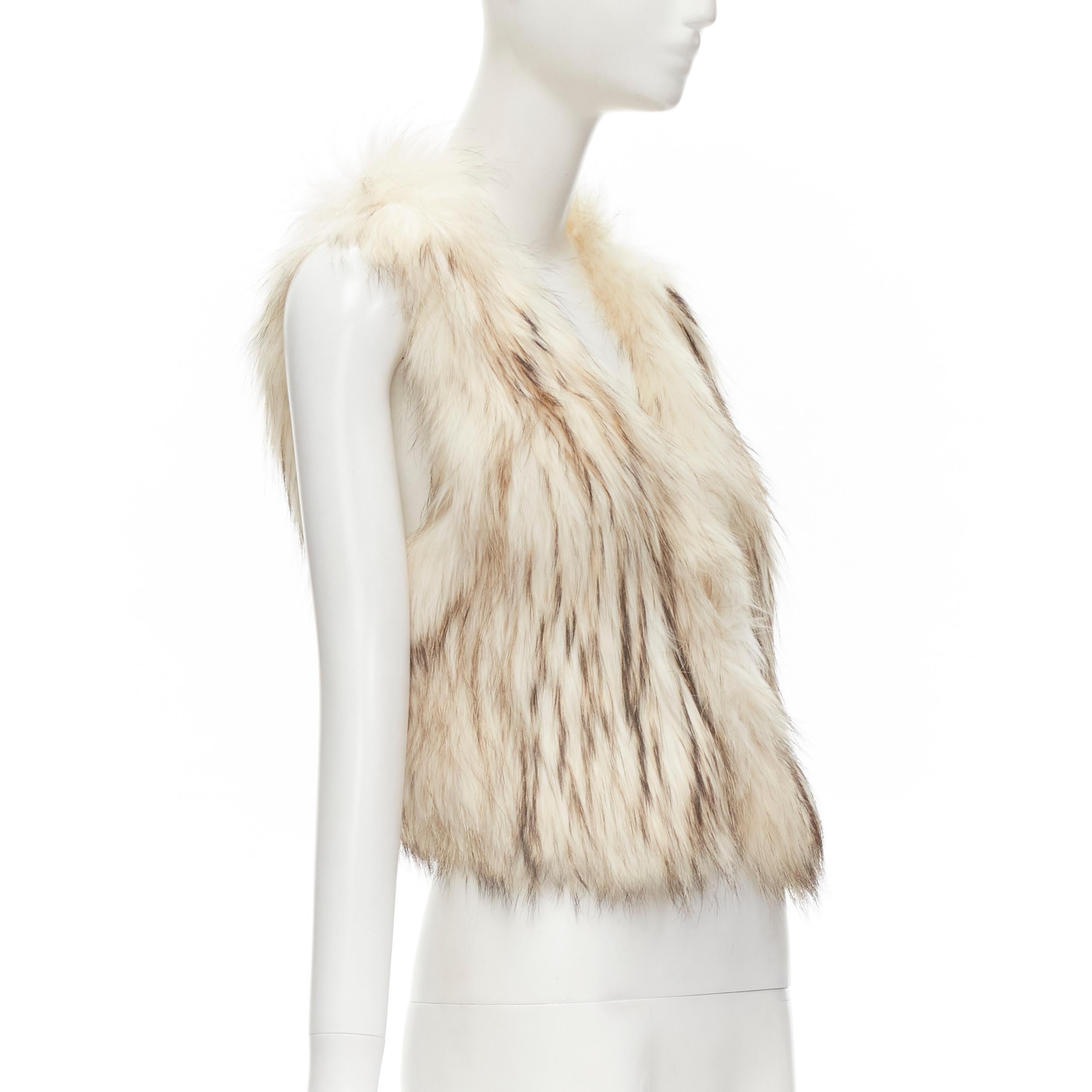 METEO YVES SALOMON cream raccoon fur vest jacket IT36 XS In Excellent Condition For Sale In Hong Kong, NT