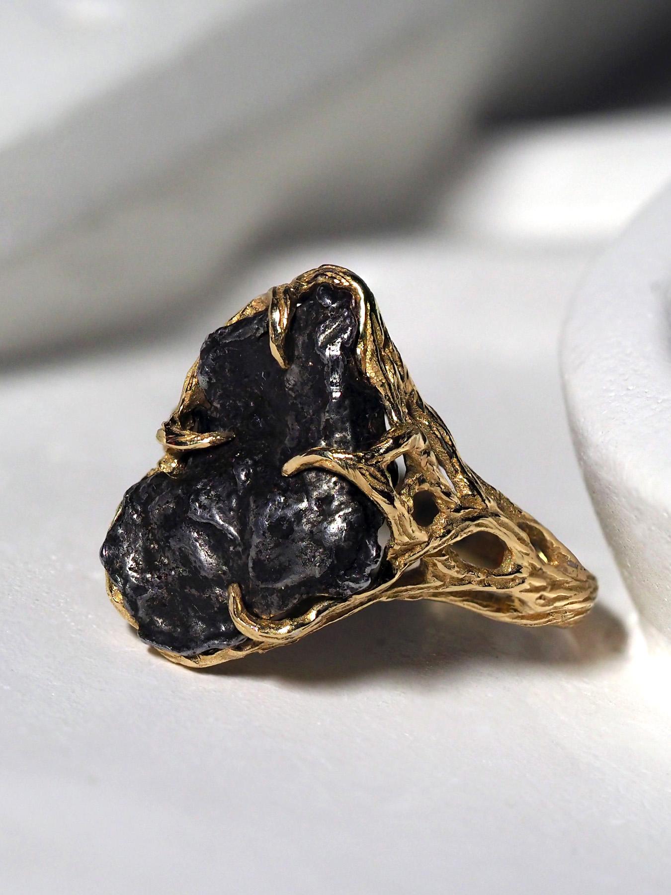 Meteorite Ring Gold Unique Wedding In New Condition In Berlin, DE