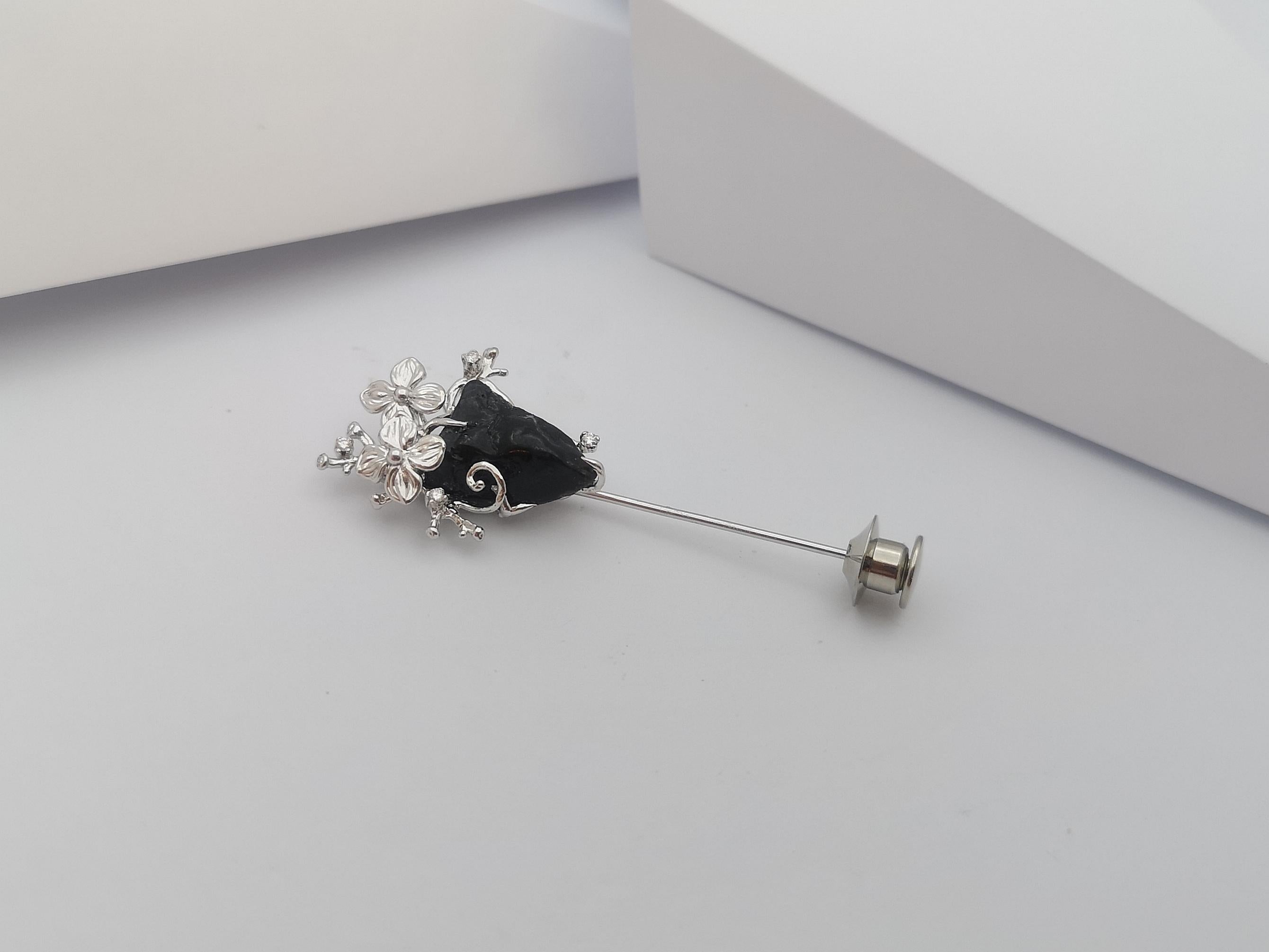 Contemporary Meteorite with Diamond Tie Pin Set in 18 Karat White Gold Settings For Sale