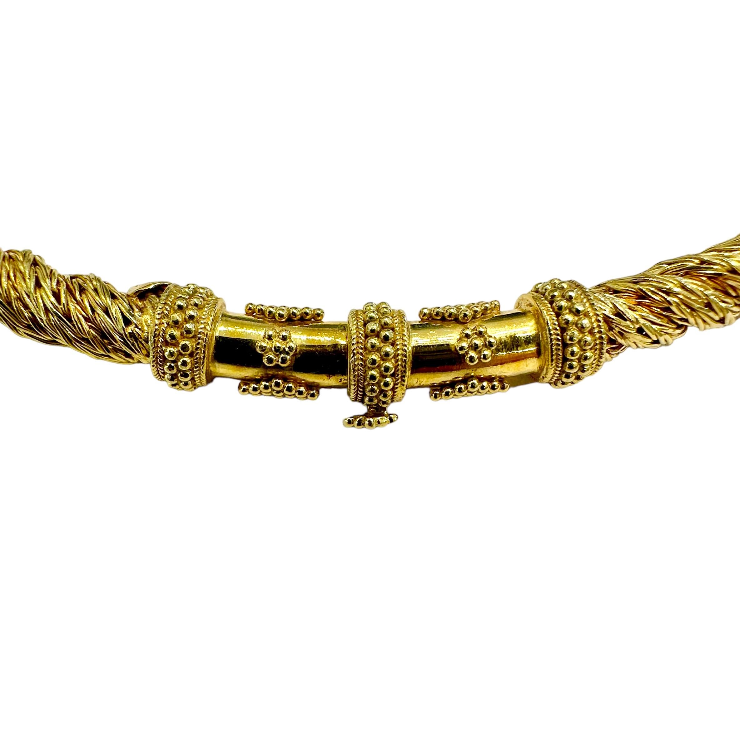 Perlina Collana greca in oro 18 carati con nappe di cristallo, realizzata con cura meticolosa in vendita