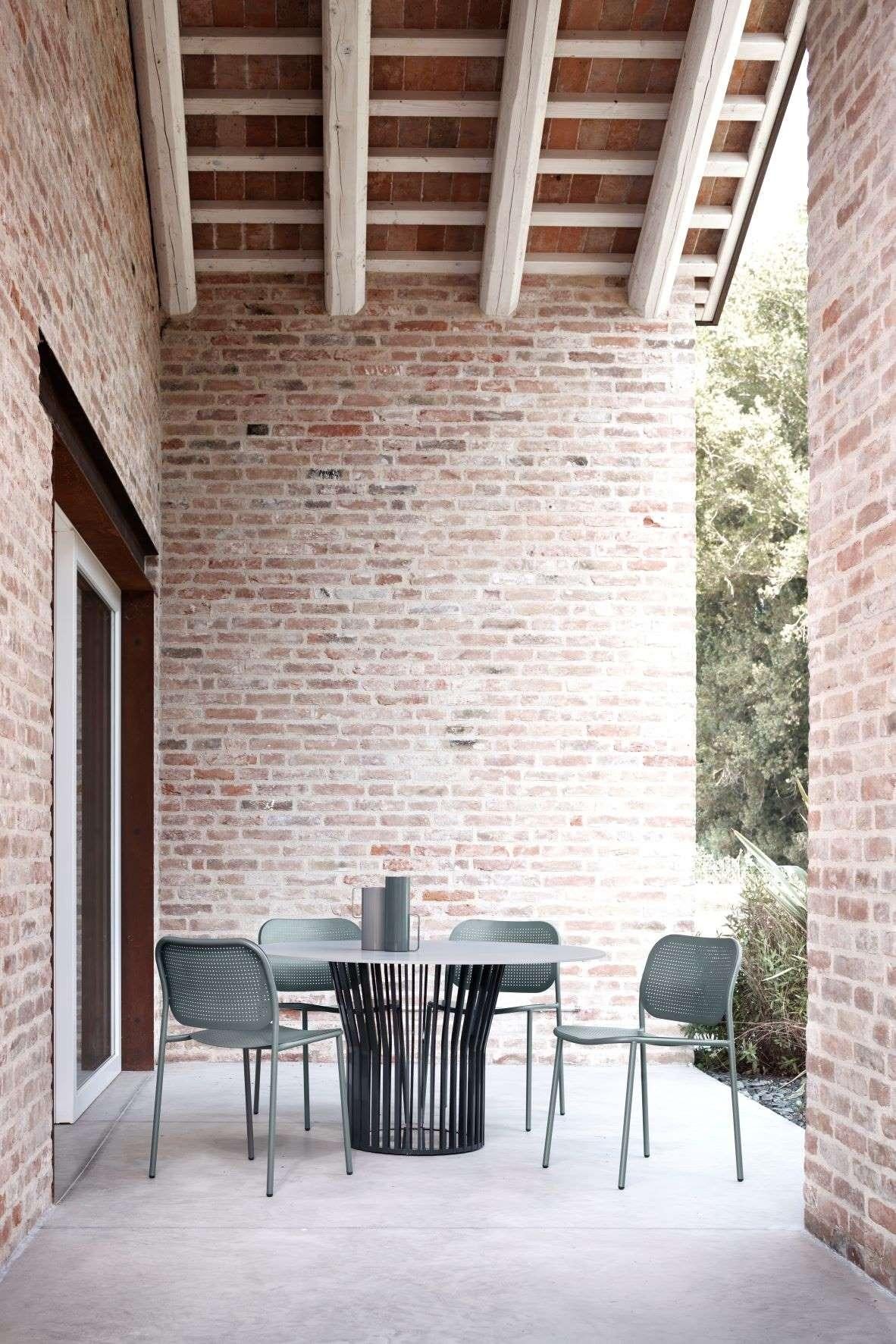 Metis 170 Dot Chair, Metall, Farben, Outdoor, Objekt, Bar, Restaur, Design im Angebot 5