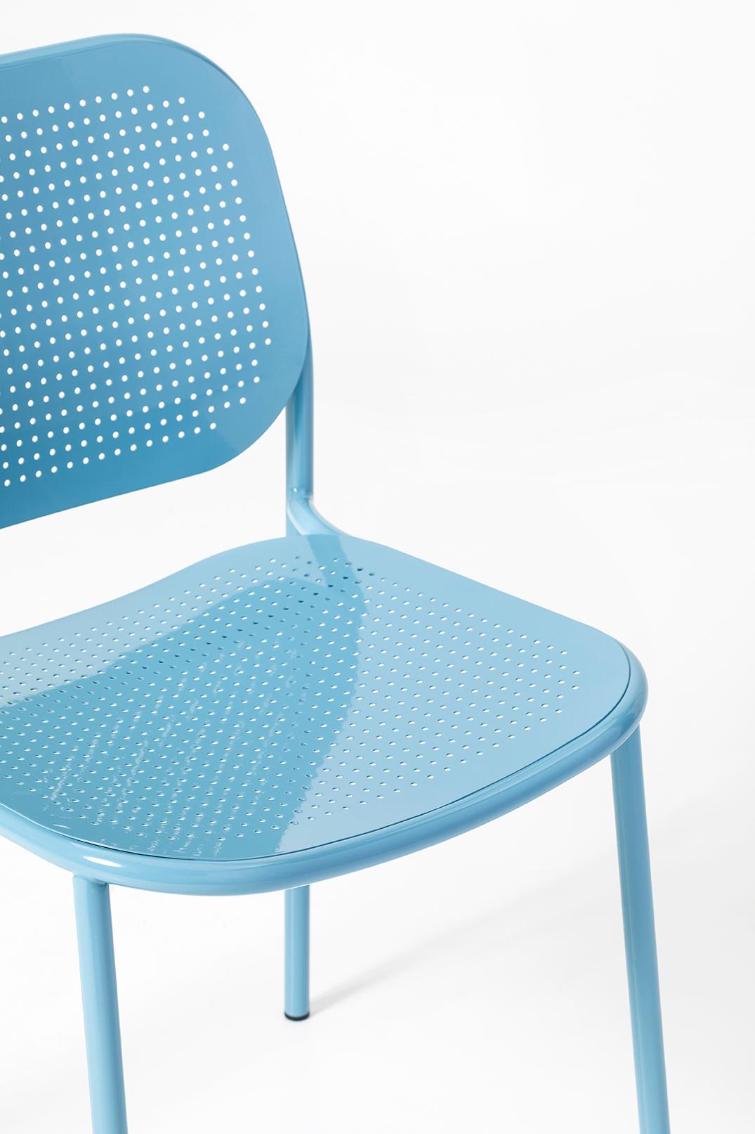 Metis 170 Dot Chair, Metall, Farben, Outdoor, Objekt, Bar, Restaur, Design (Moderne) im Angebot