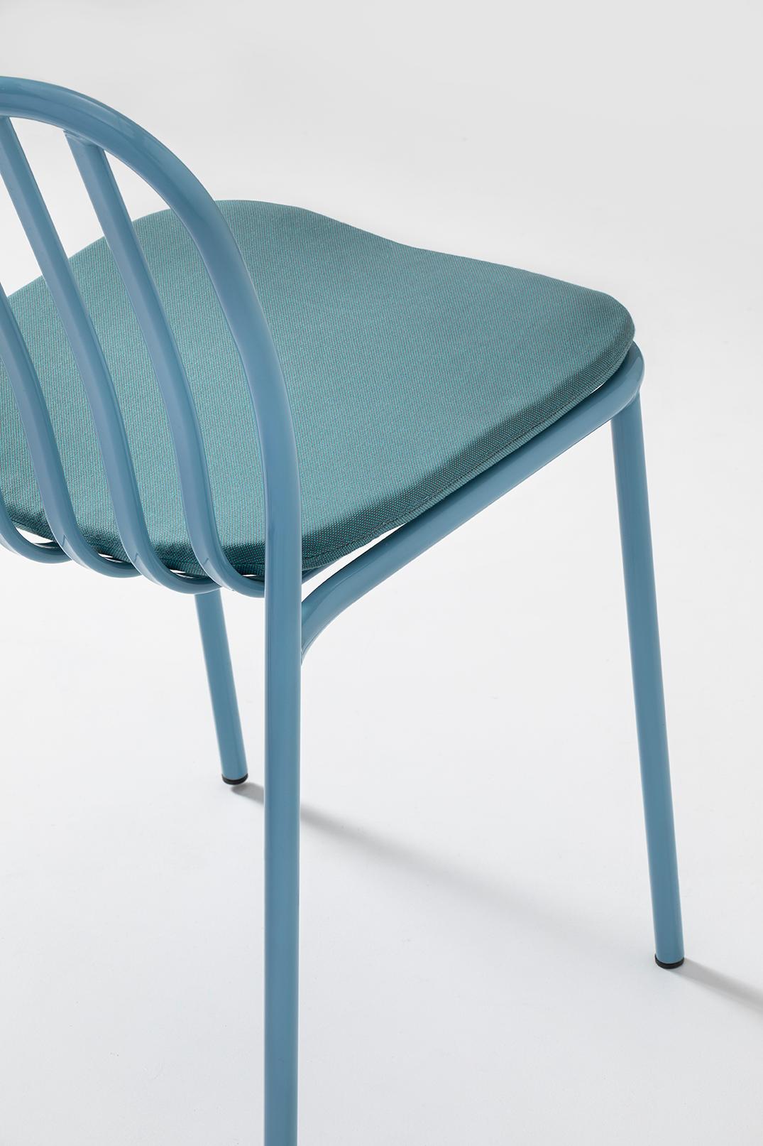 Contemporary Metis 191-CB Line Chair, Metal, Colors, Outdoor, Contract, Bar, Restaur, Design For Sale