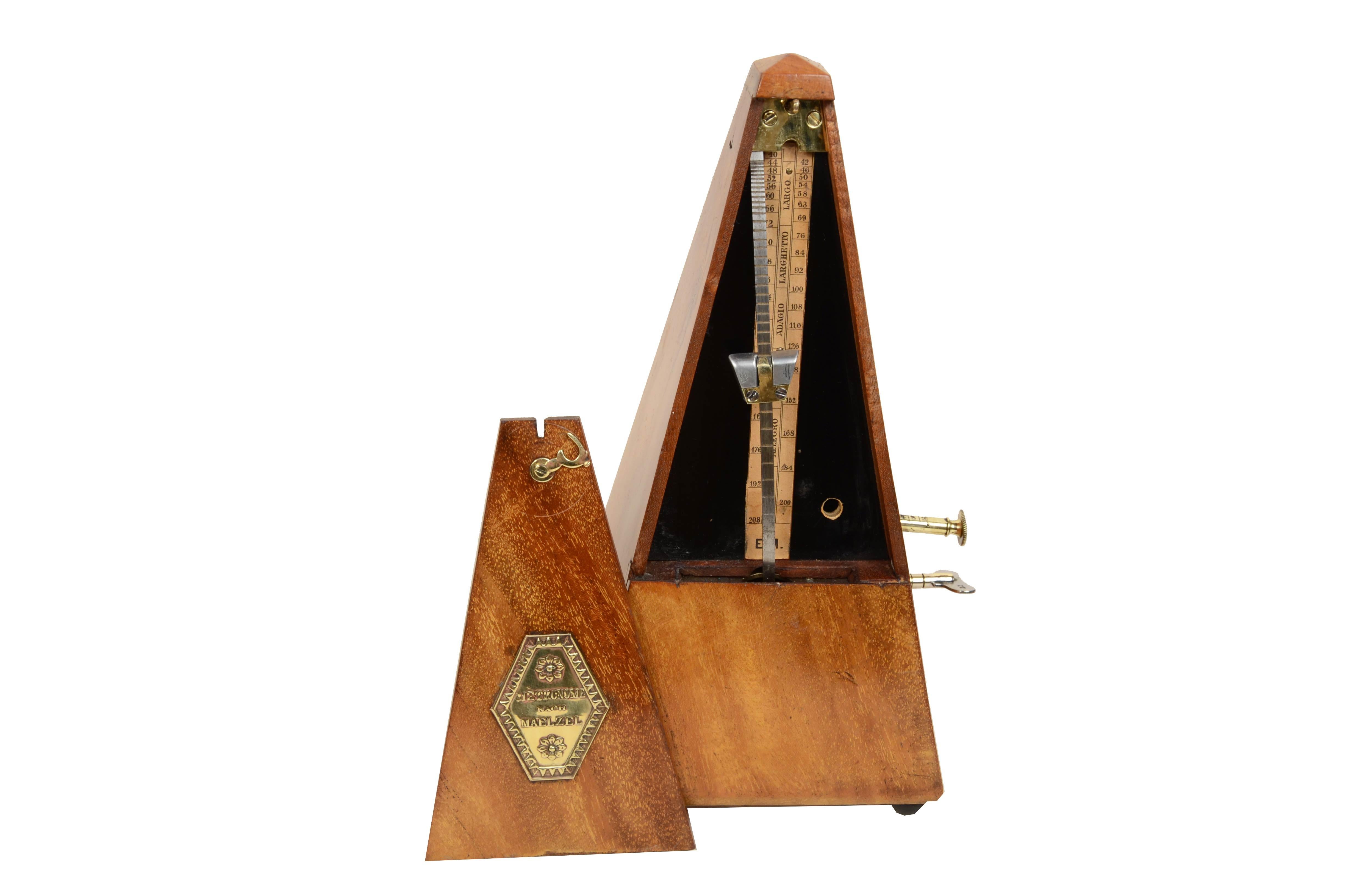 Metronome system  Johan Maelzel (1772-1838) in wood from the early 1900s. For Sale 3