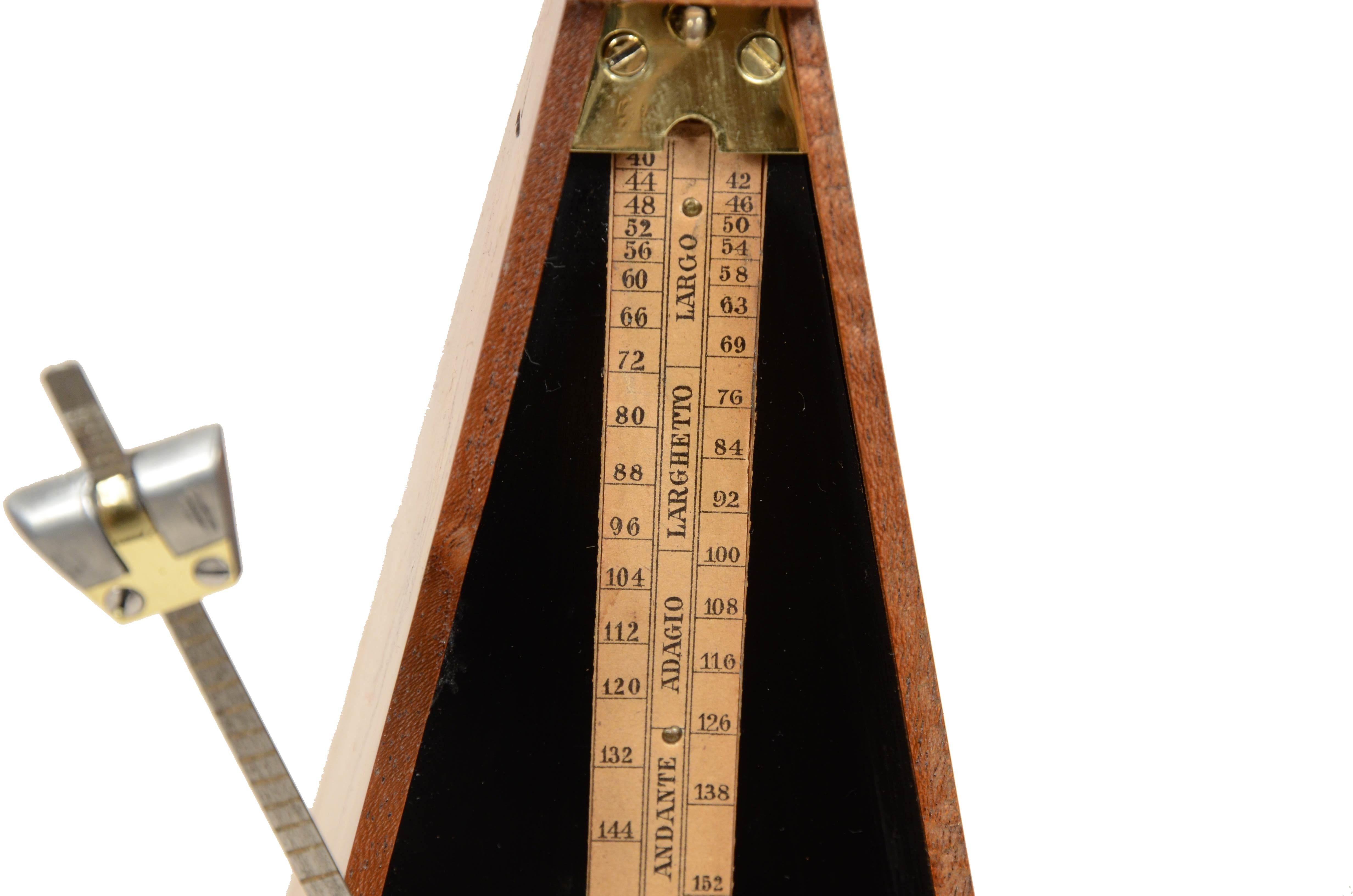 Metronome system  Johan Maelzel (1772-1838) in wood from the early 1900s. For Sale 7