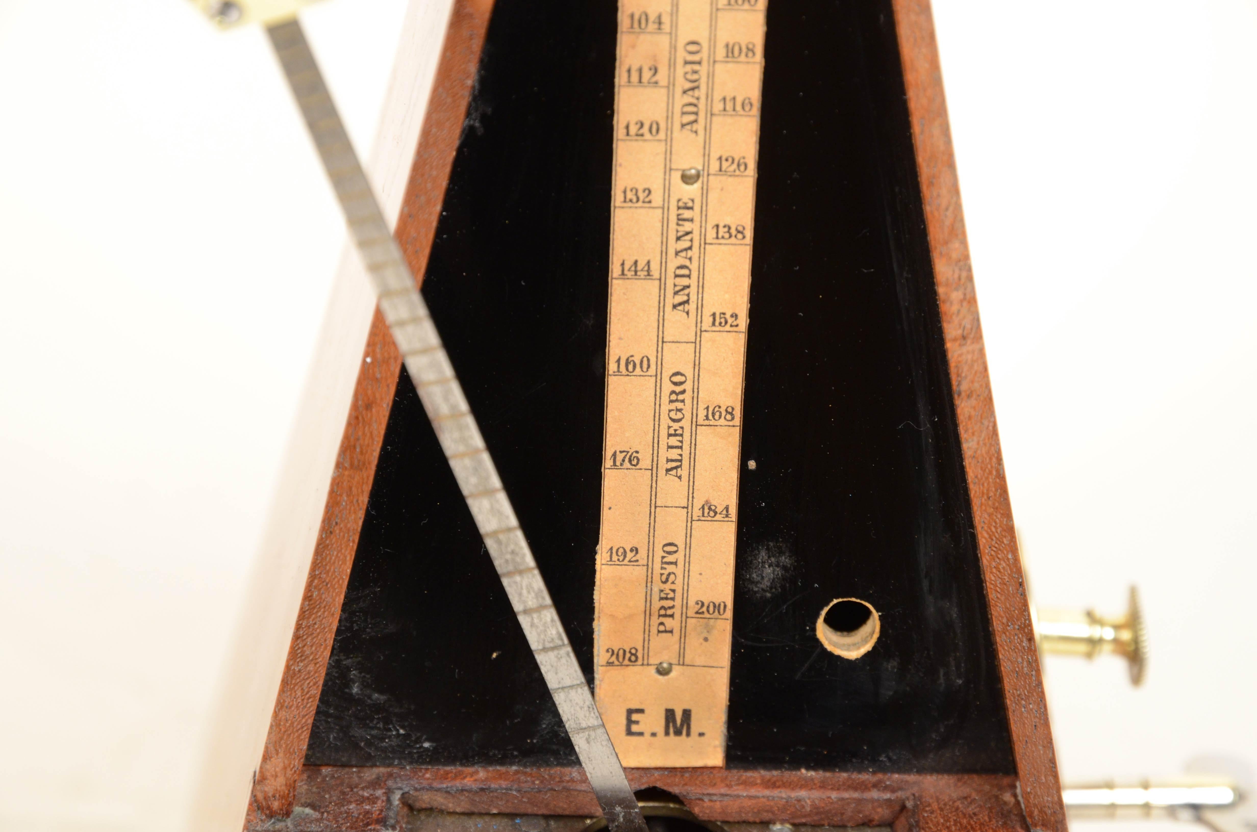 Metronome system  Johan Maelzel (1772-1838) in wood from the early 1900s. For Sale 8