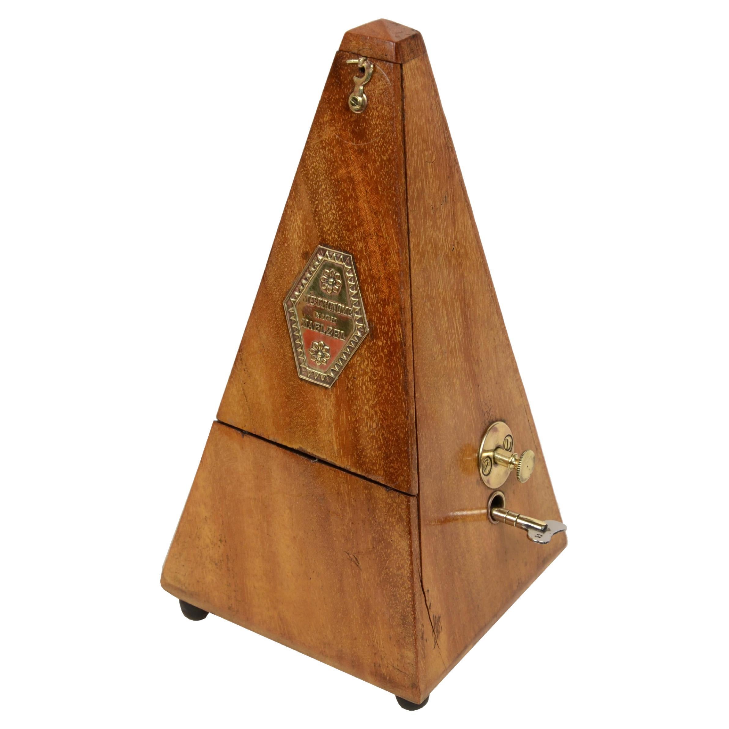 Metronome system  Johan Maelzel (1772-1838) in wood from the early 1900s. For Sale