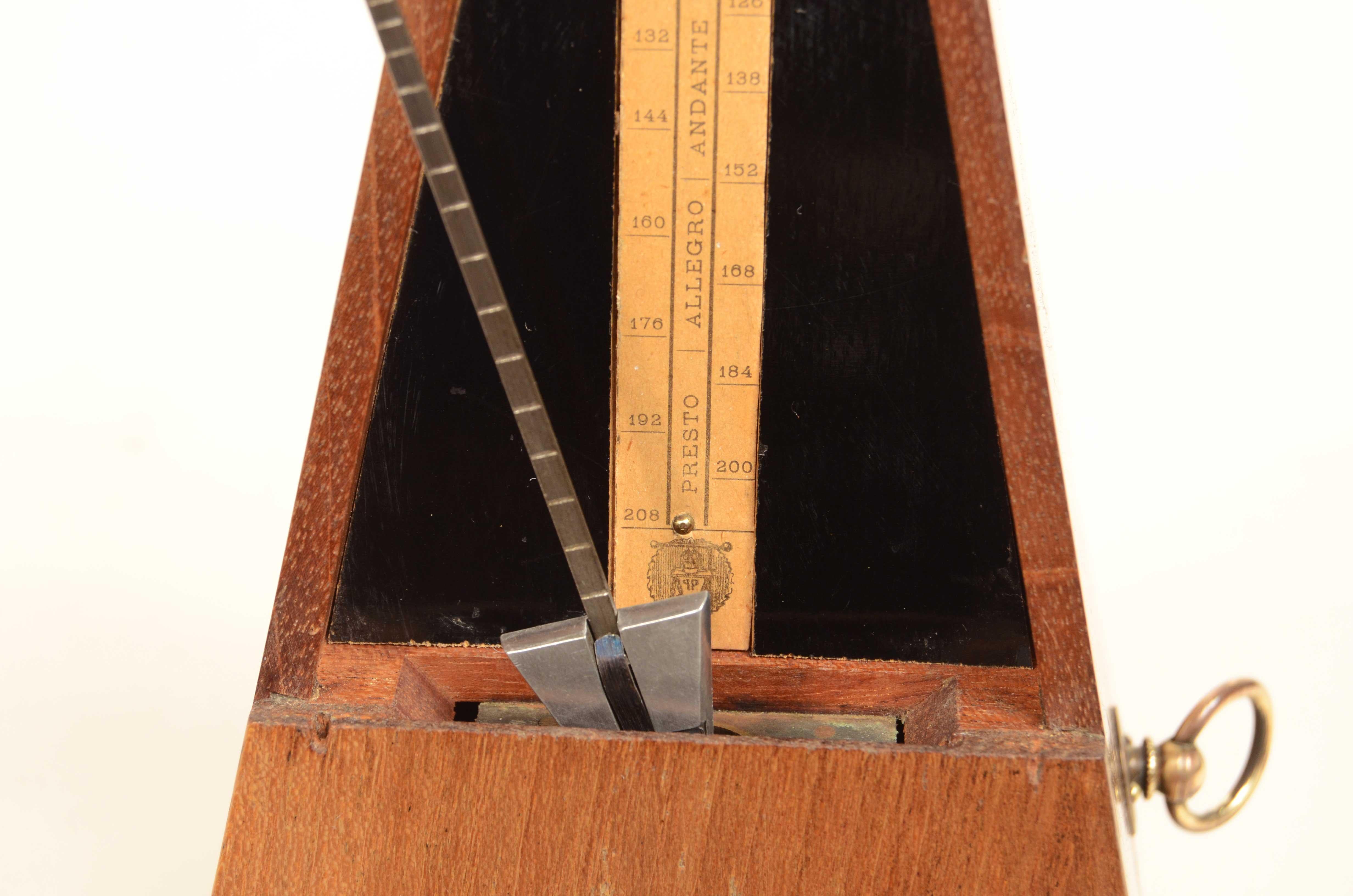 Système de métronome Paquet 1815 et Johan Maelzel 1846  seconde moitié du 19ème siècle 5