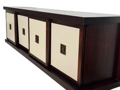 Armario Metropoliat de Thomas Pheasant para Baker Furniture