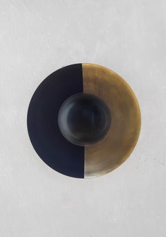 Applique murale sculpturale Metropolis Noir en laiton de Jan Garncarek