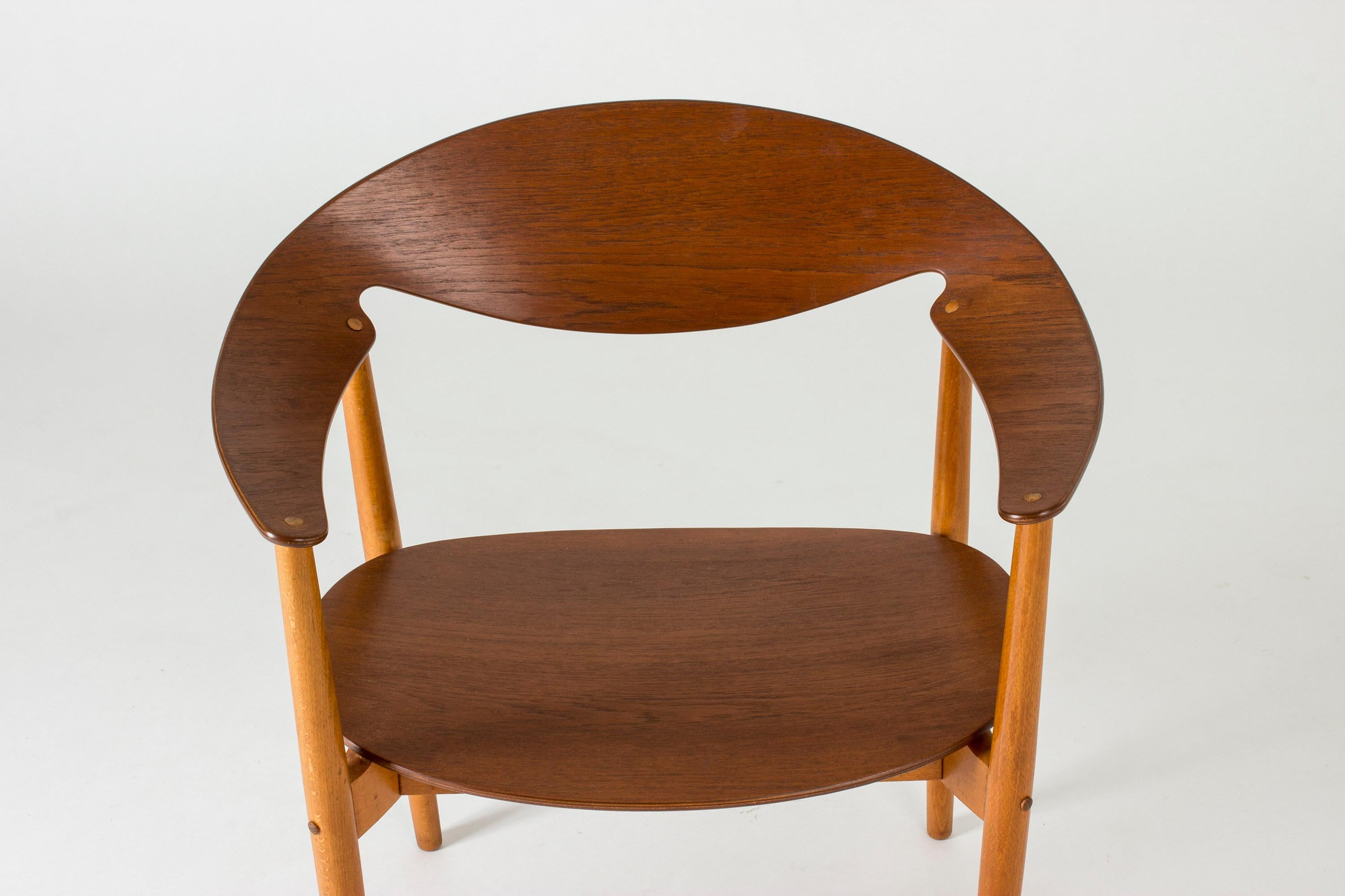 Mid-20th Century “Metropolitan Chair” by Ejner Larsen & Aksel Bender Madsen