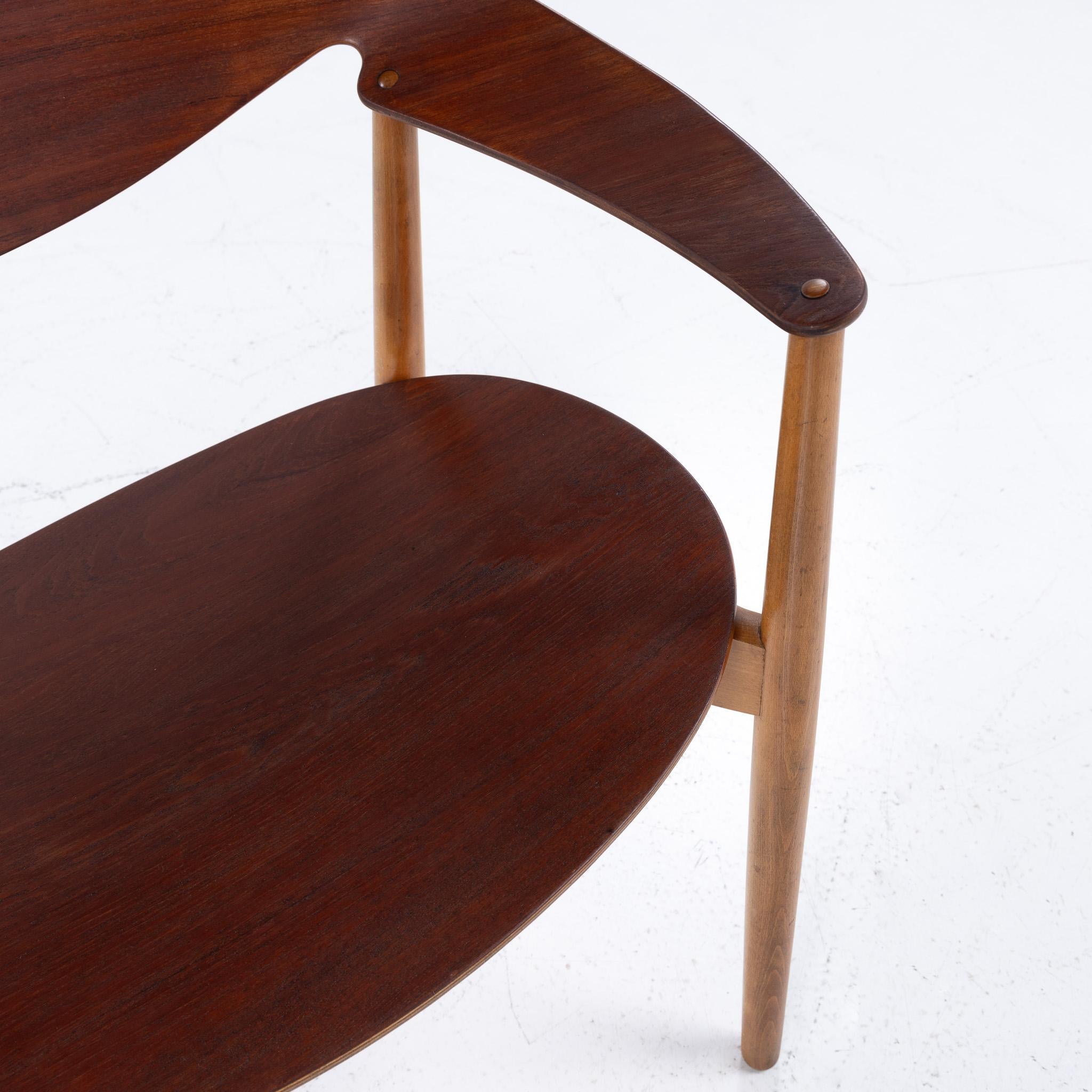 Hêtre Chaise Metropolitan en hêtre patiné et teck. en vente