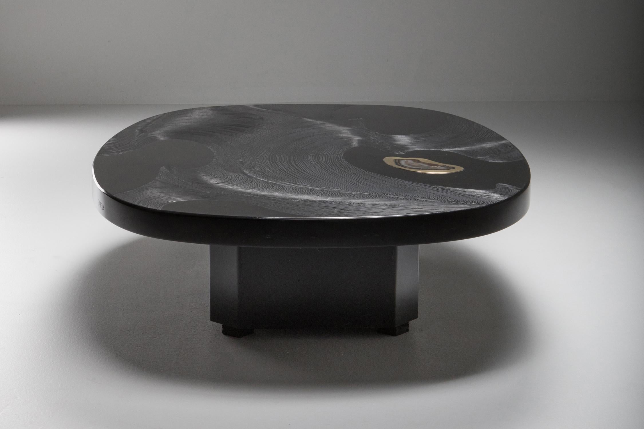 Metropolitan Chic Black Resin with Agate Coffee Table by Dresse, Belgium, 1980s 1