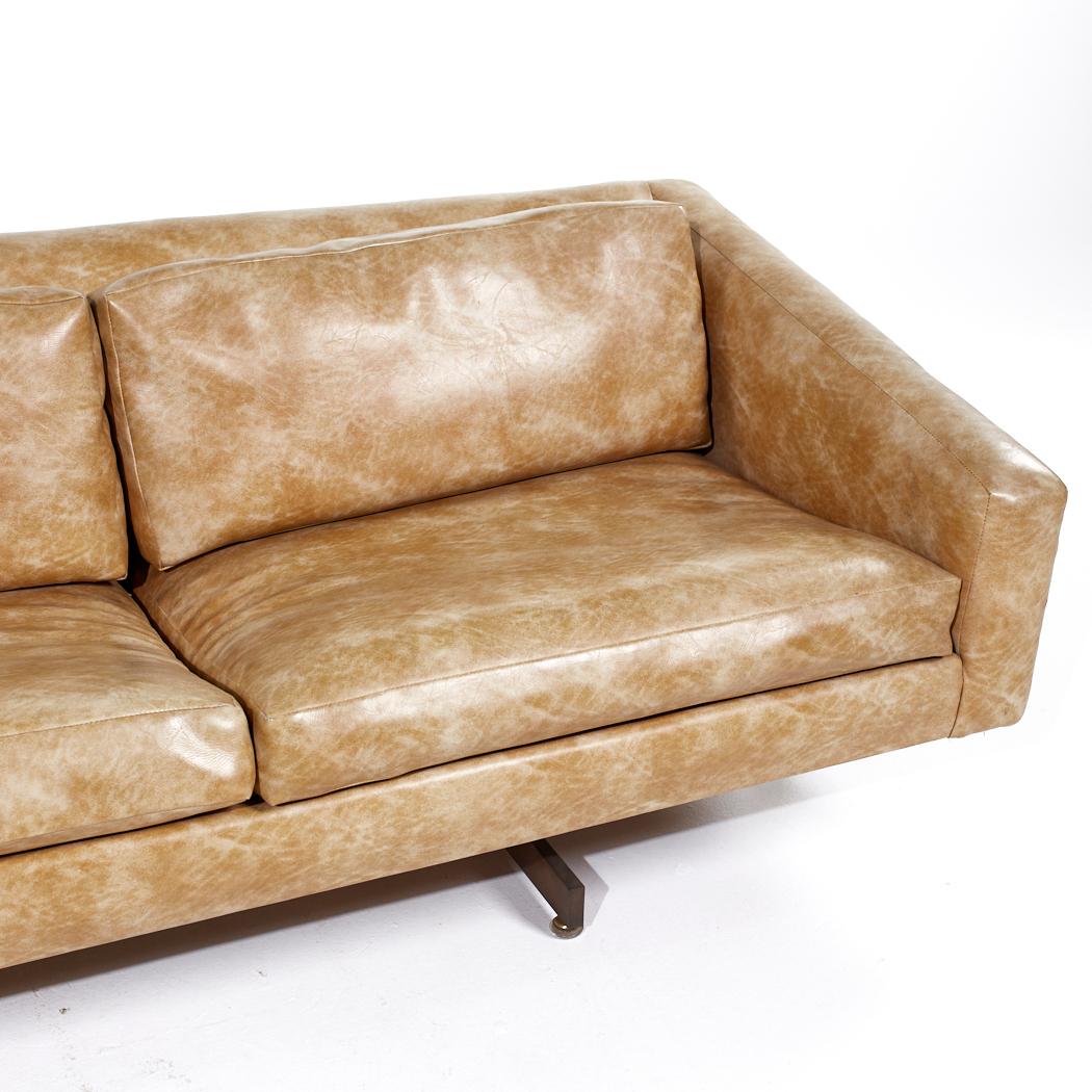 Metropolitan Mid Century Bronze Base Sofa For Sale 3