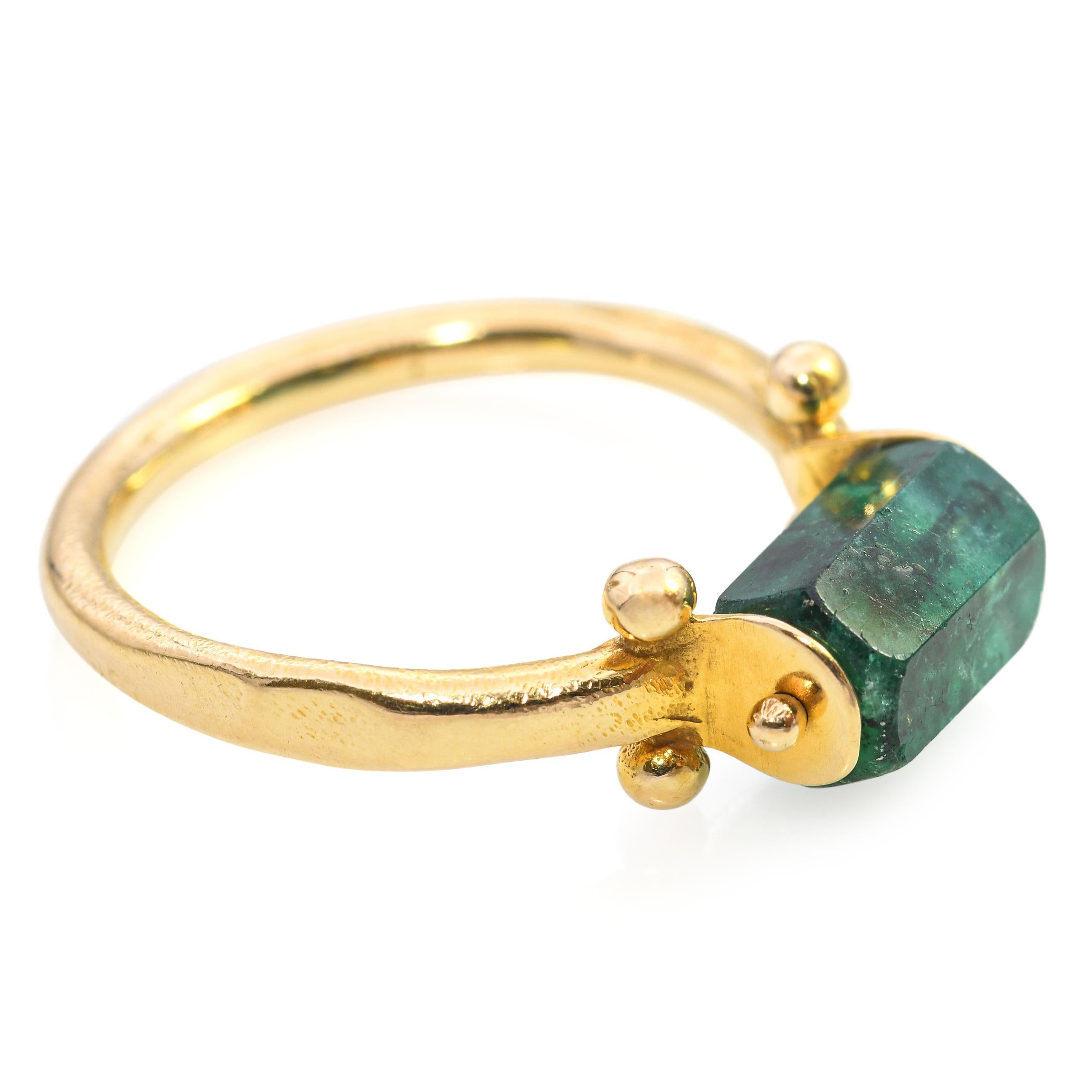 Metropolitan Museum of Art 14k Gelbgold Smaragd ägyptischen hellenistischen Ring für Damen oder Herren im Angebot