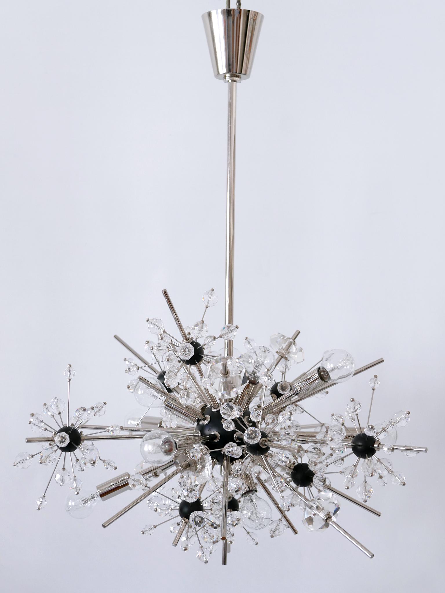 Metropolitan Opera Foyer Chandelier by Hans Harald Rath for J. & L. Lobmeyr 2