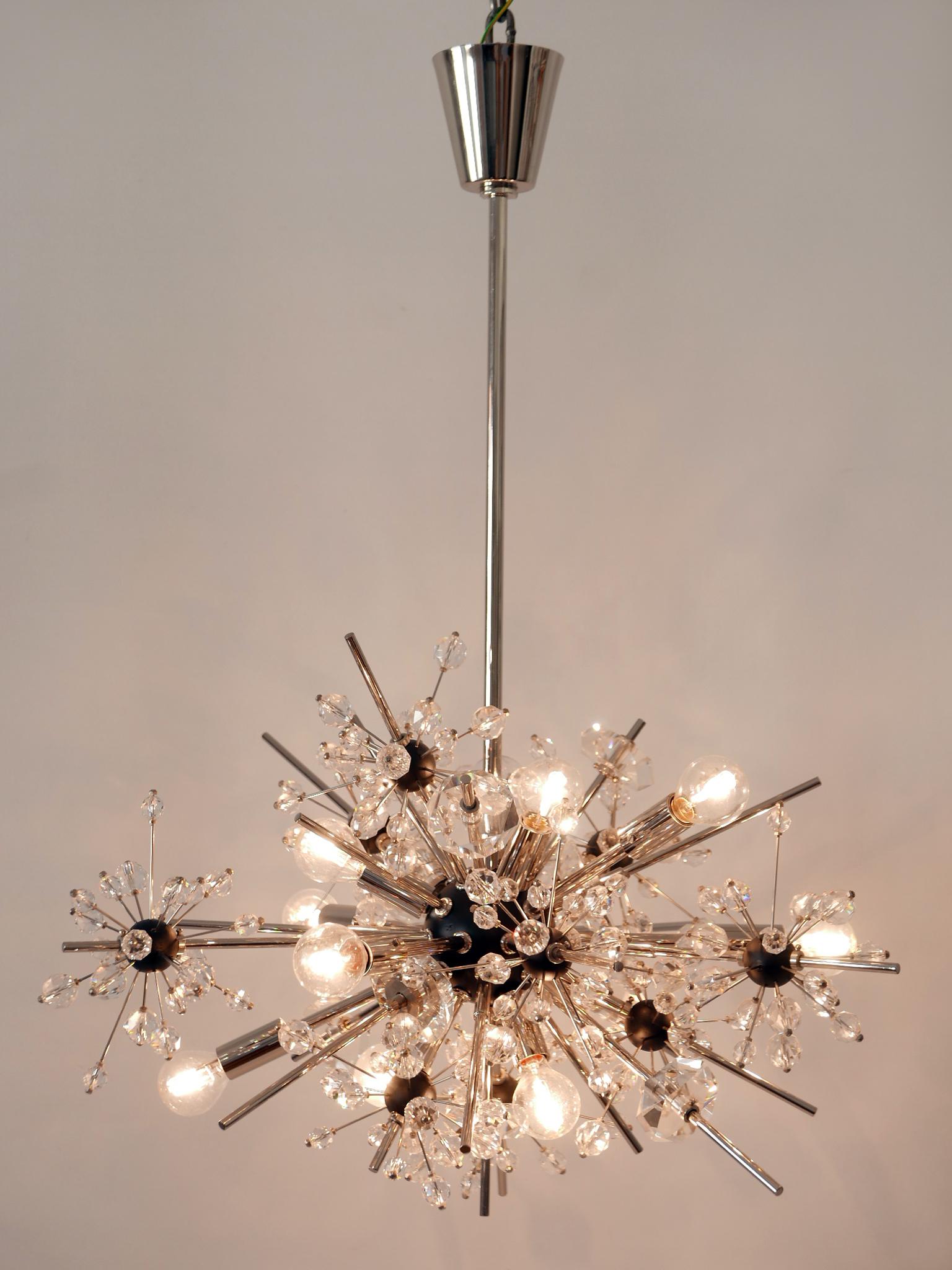 Metropolitan Opera Foyer Chandelier by Hans Harald Rath for J. & L. Lobmeyr In Good Condition In Munich, DE