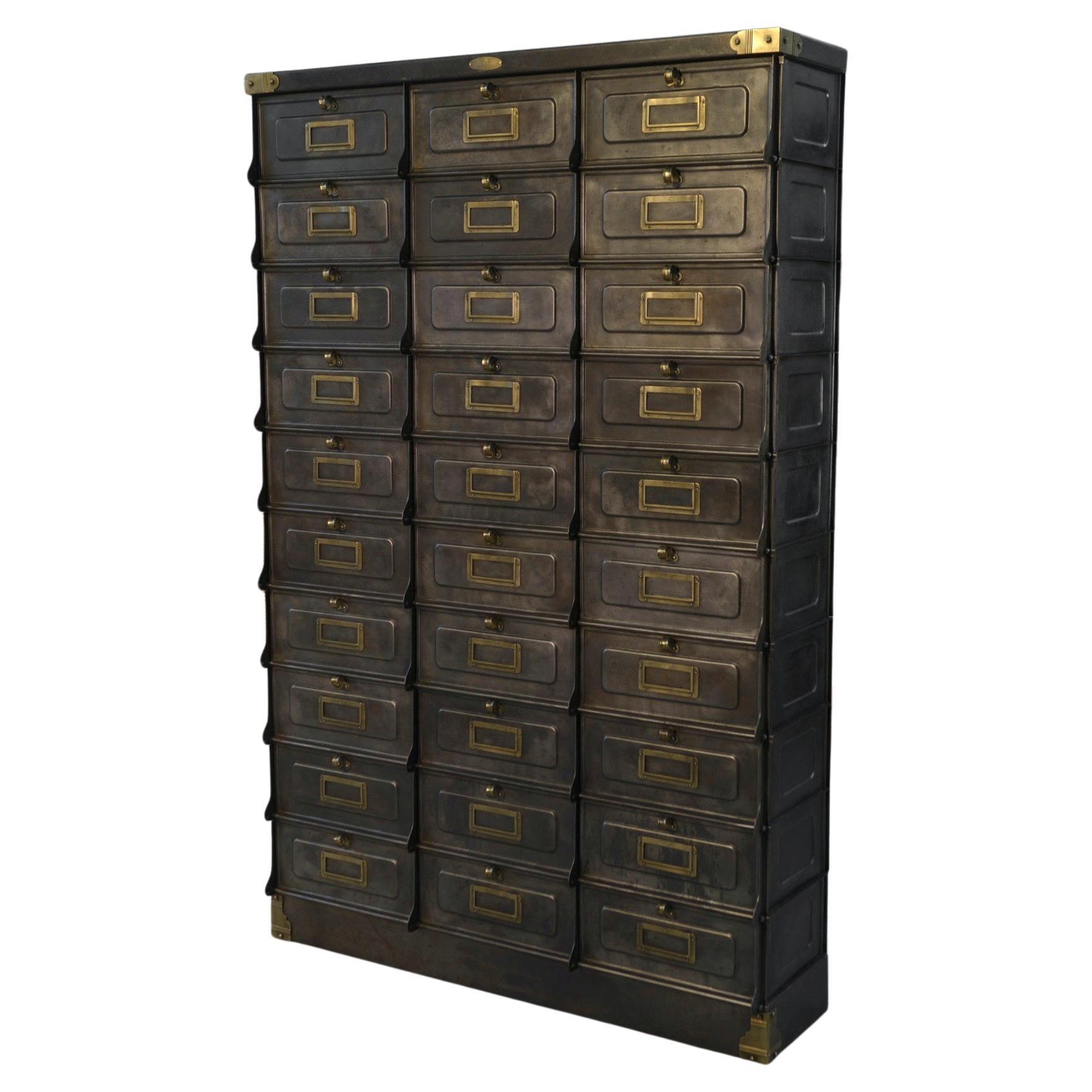 Meuble à clapets STRAFOR travail français vers 1920's im Angebot