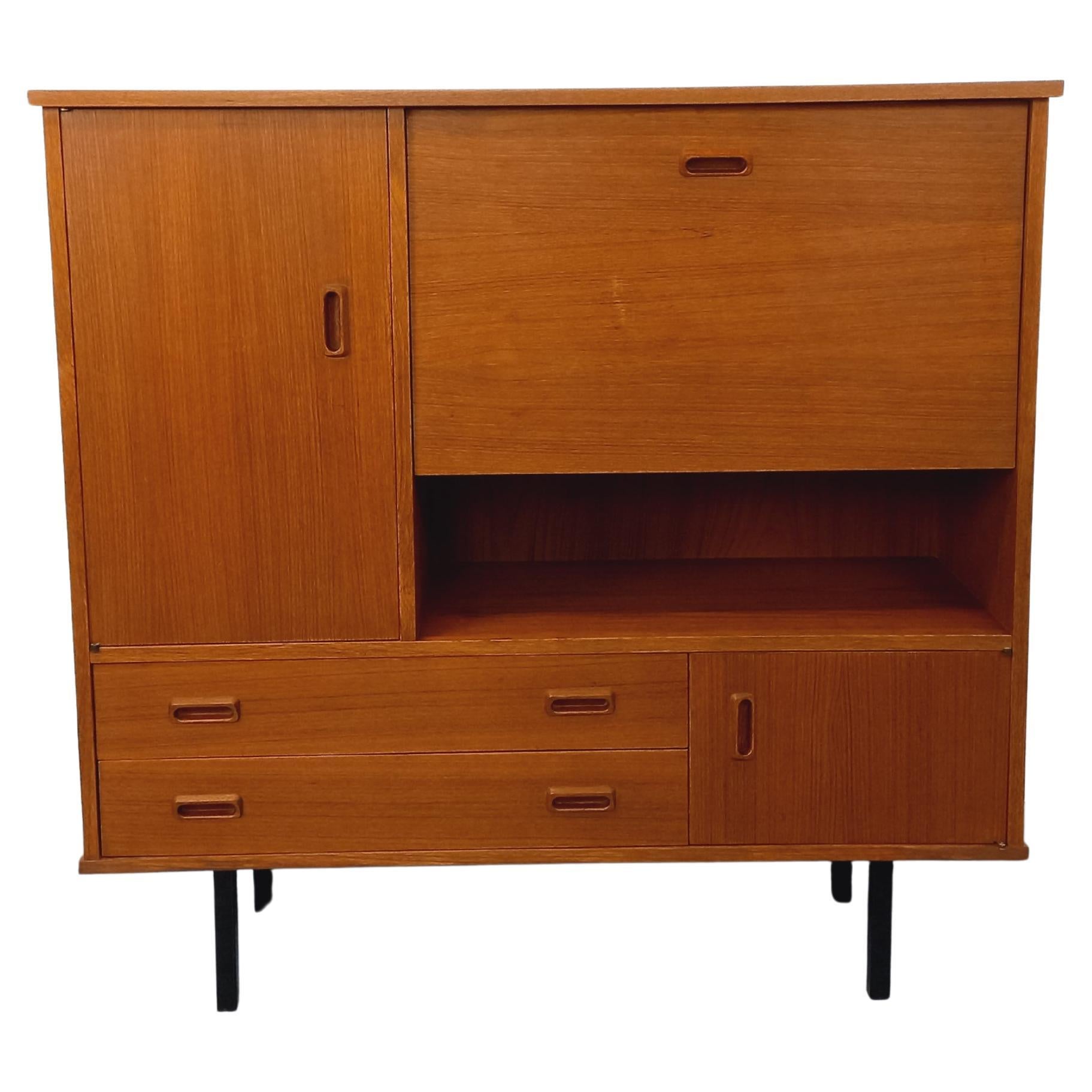 Meuble bibliothèque secrétaire de rangement vintage style scandinave moderniste