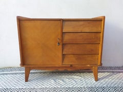 Meuble de rangement en bois