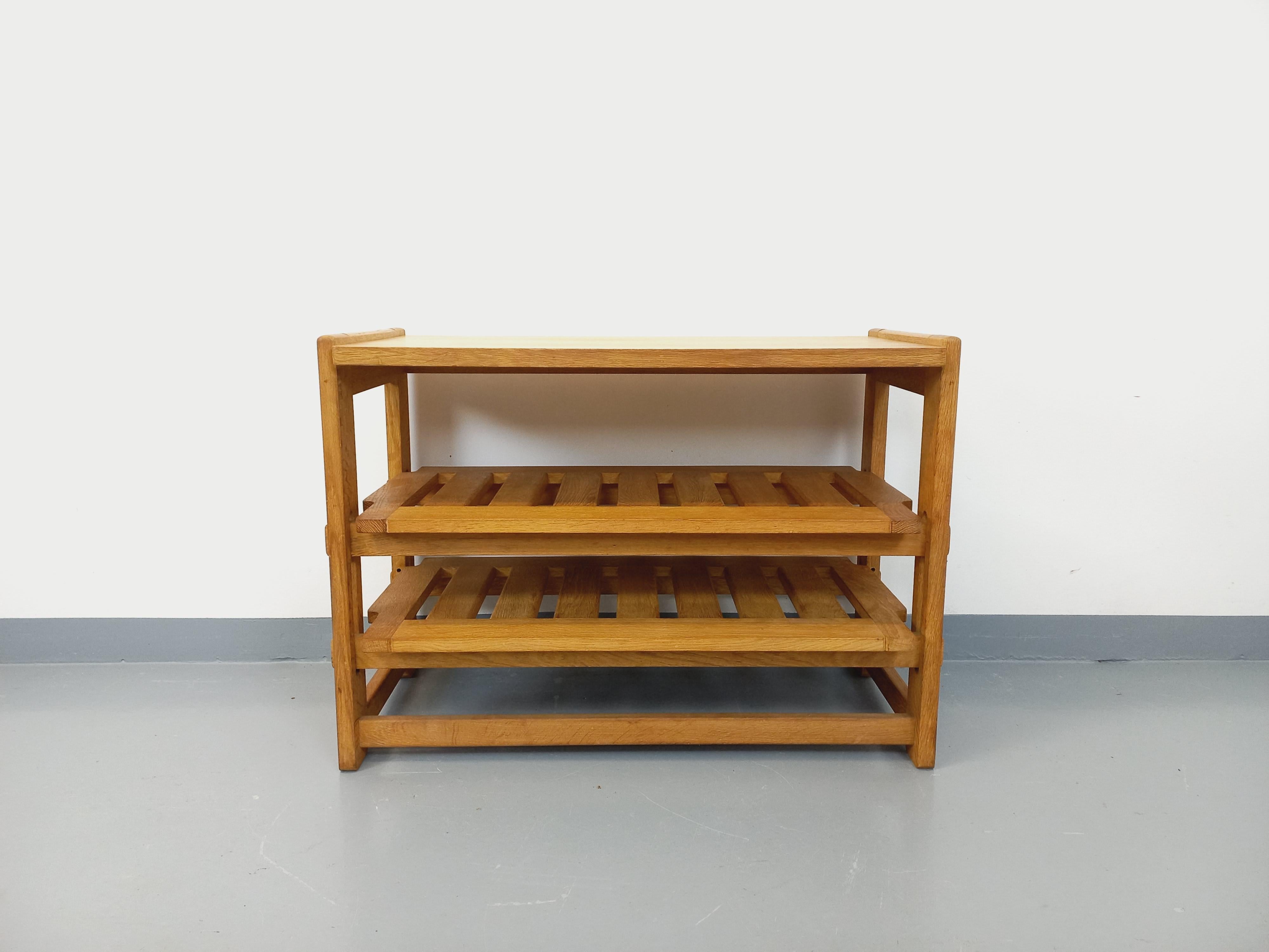 Mueble de jardín abierto vintage Guillerme et Chambron en madera maciza en venta 4