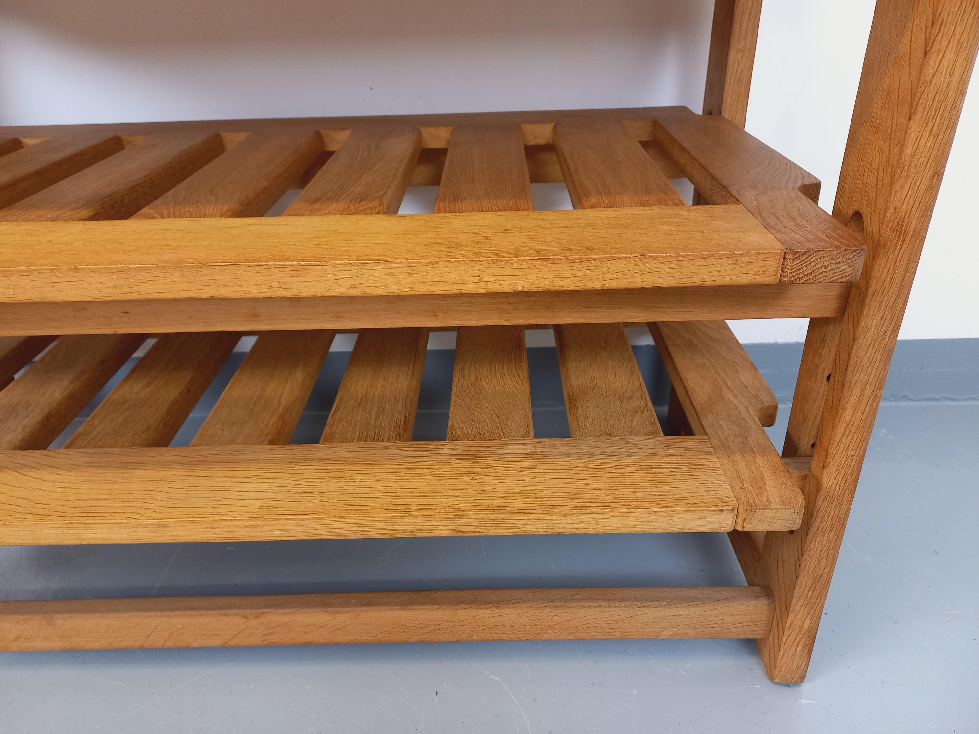 Mueble de jardín abierto vintage Guillerme et Chambron en madera maciza en venta 8